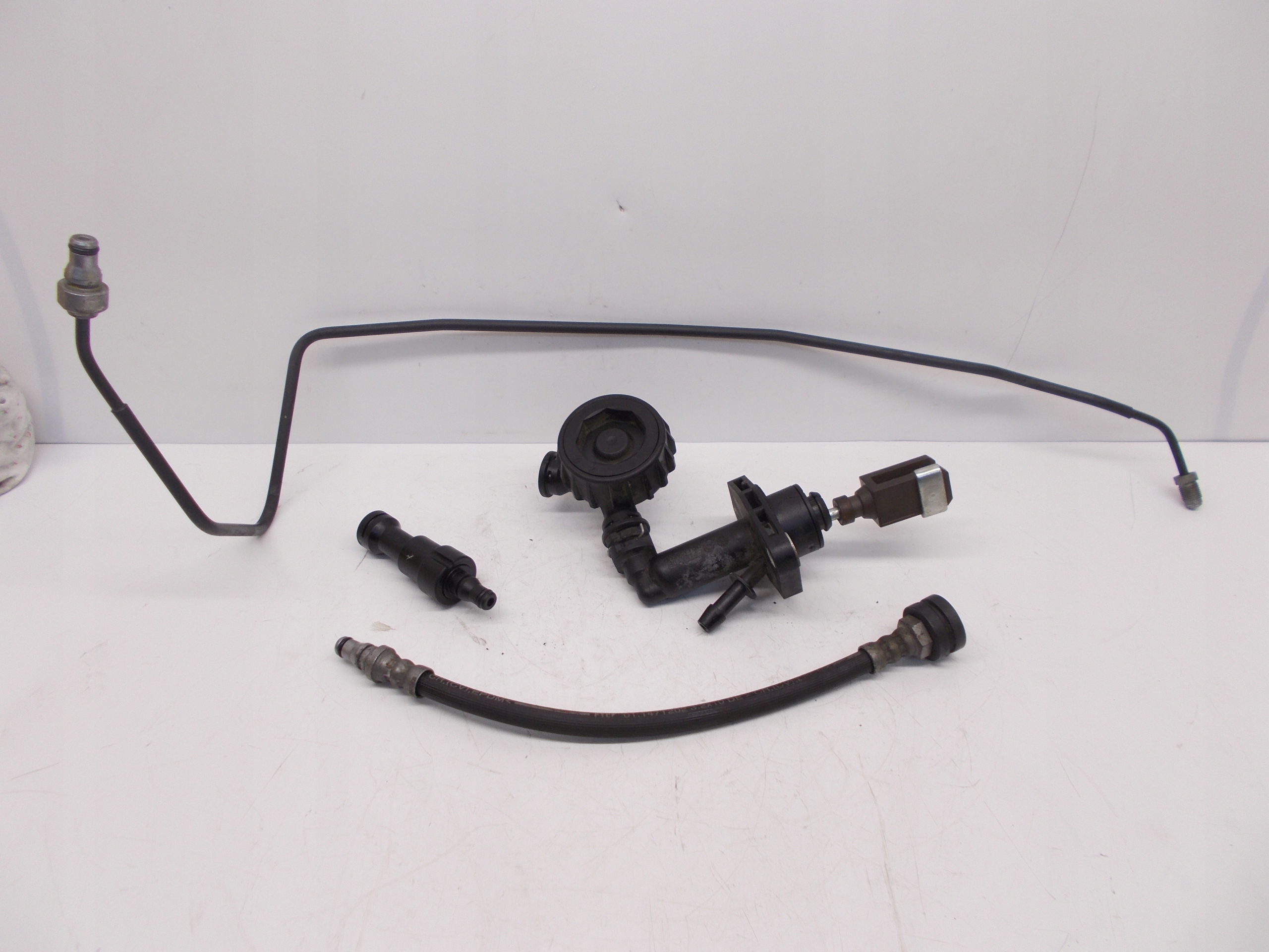 SUZUKI KIZASHI 2.4 НАСОС СЦЕПЛЕНИЯ ТРУБКА ШЛАНГ