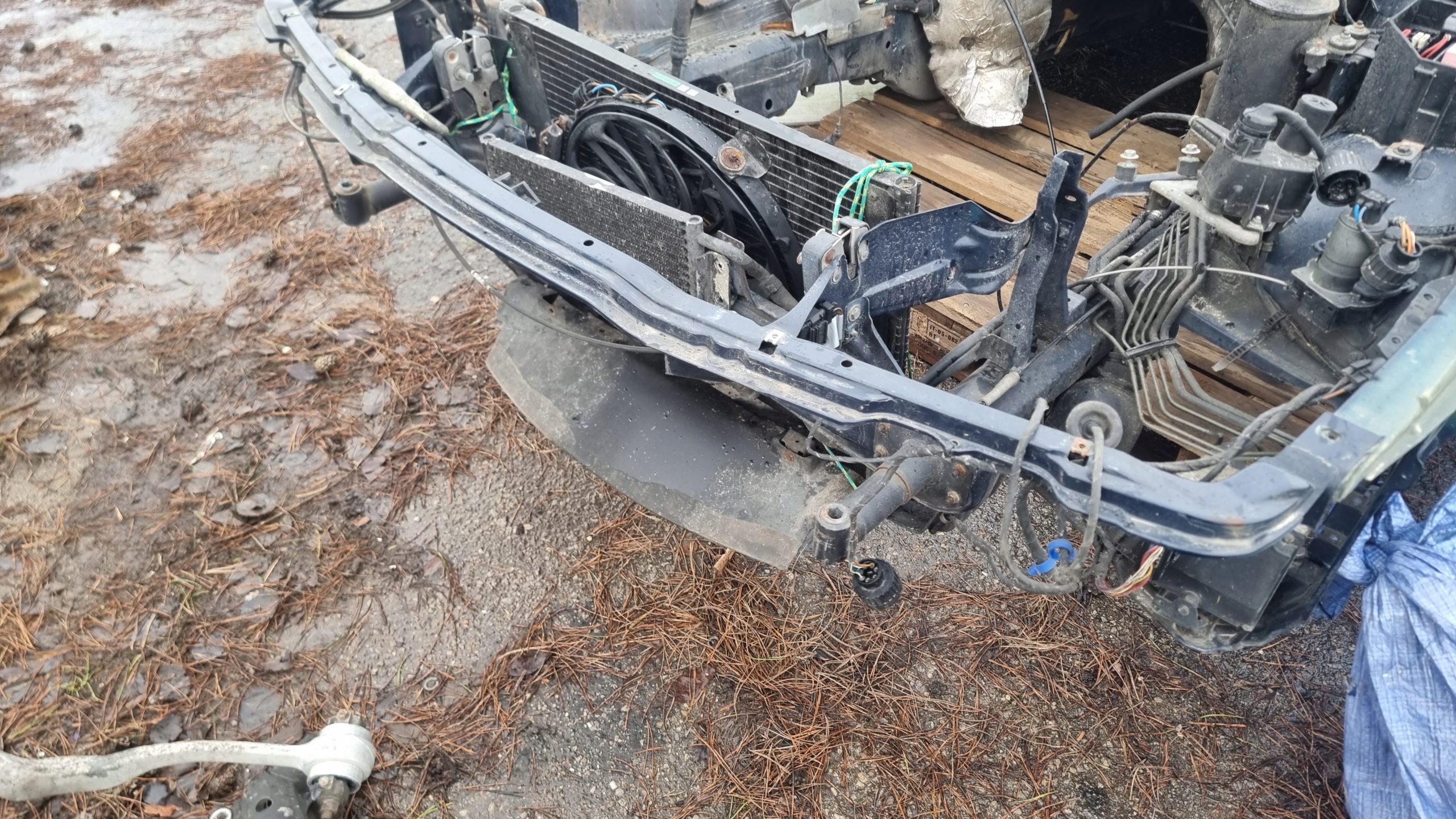 BMW 8 E31 850 840 KAROSERIA BUDA SZKIELET Typ samochodu Samochody osobowe