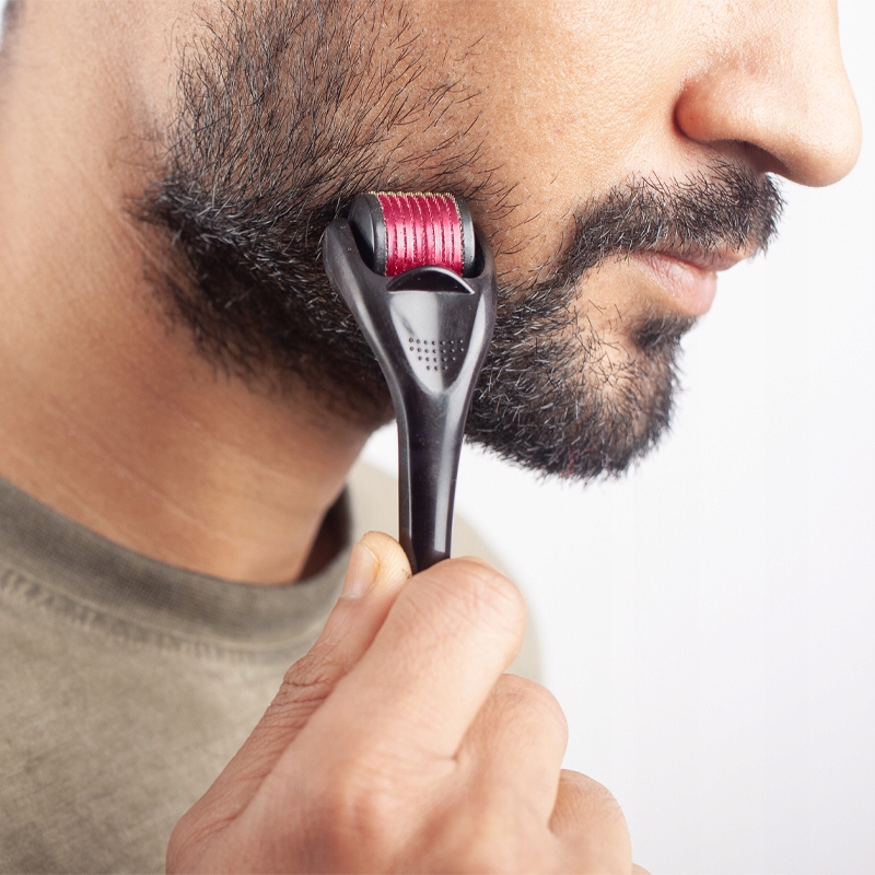 WAŁEK ROLLER MASAŻER IGŁY DO TWARZY ZAROSTU BRODY Długość igieł 3 mm