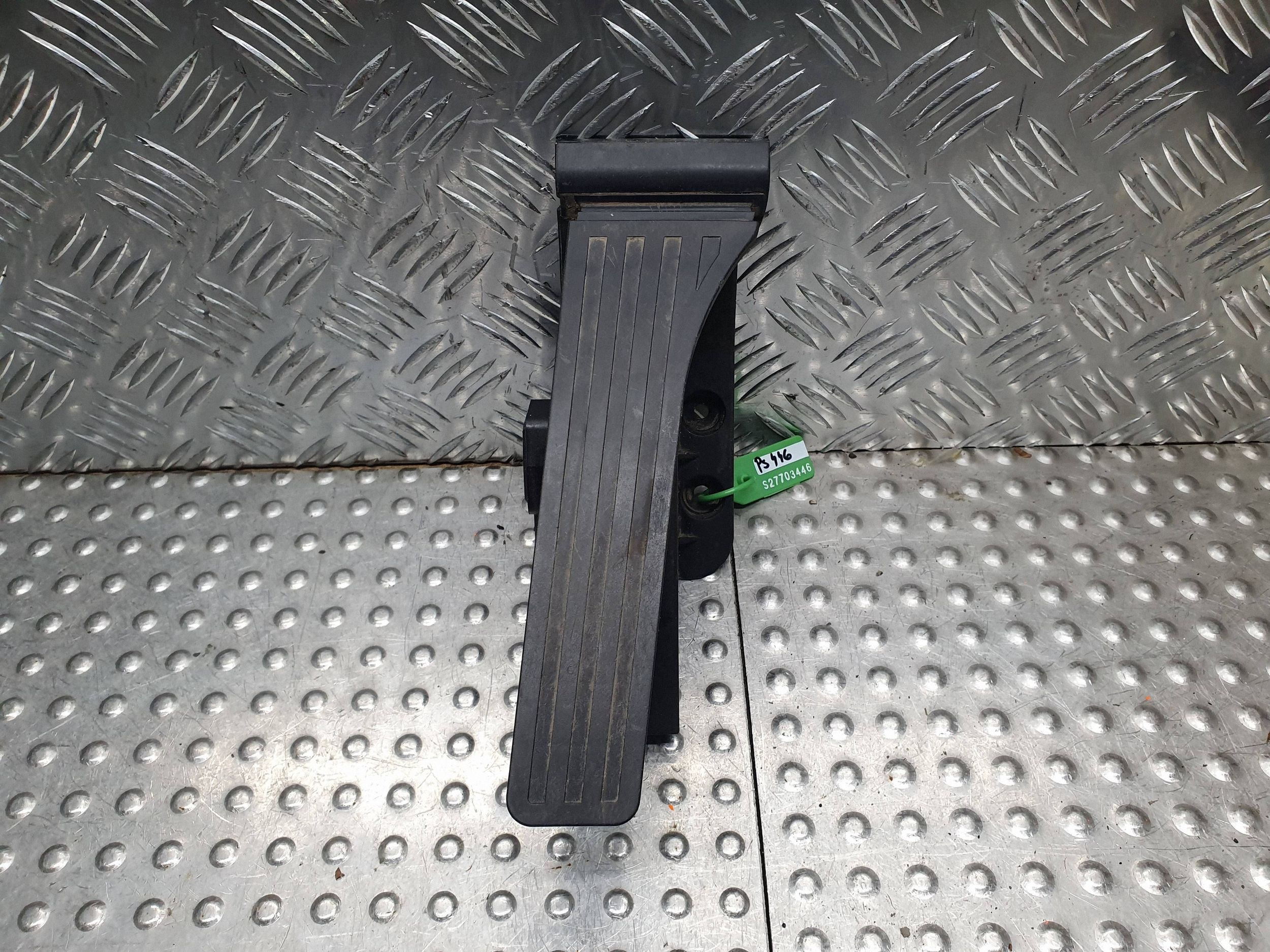 accelerator pedal A4513000604 SMART FORTWO II 451