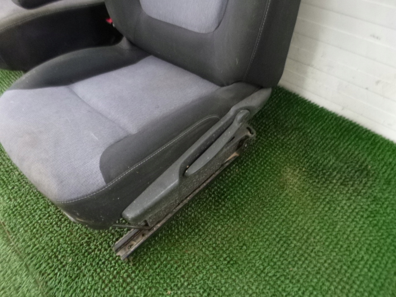 RENAULT TRAFIC III VIVARO B 14- seat front left driver´s EUROPA OE