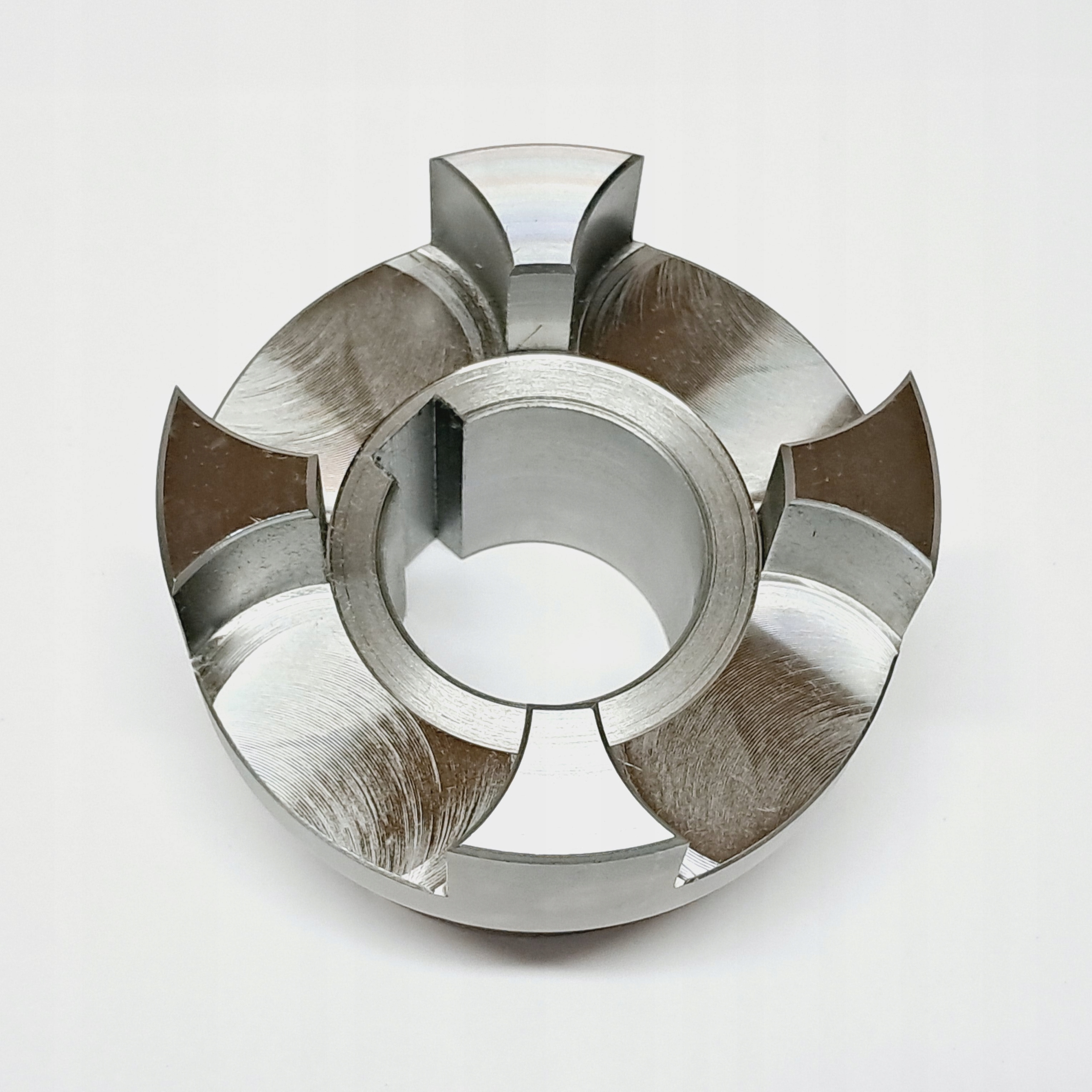 Spojka o průměru 95 mm s otvorem fi42 w12 polovina fi95 L126