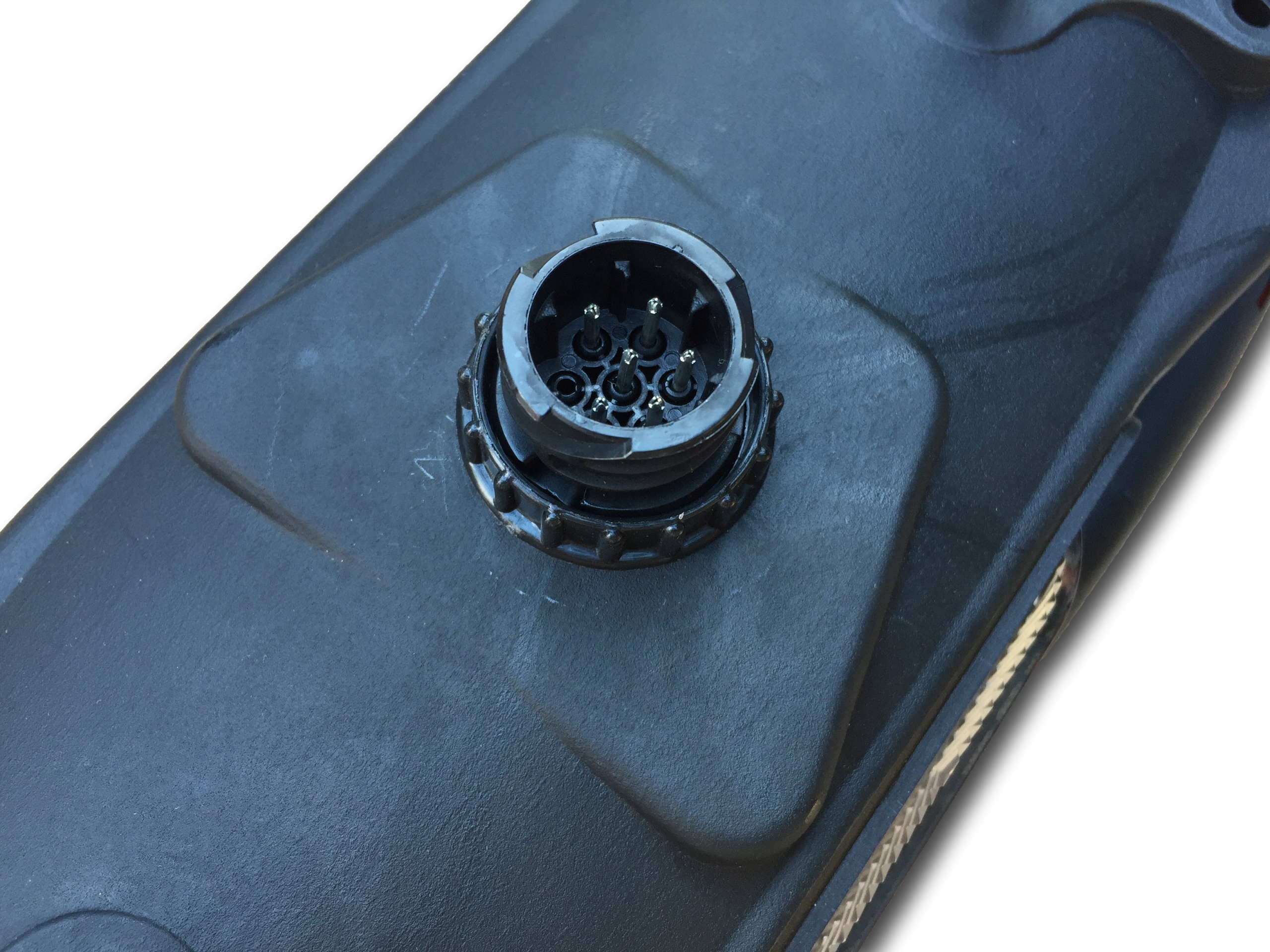 WTYCZKA LAMPY ZABIDOWA MASTER DUCATO 265504514R Typ samochodu Samochody osobowe Samochody dostawcze Samochody ciężarowe Autobusy