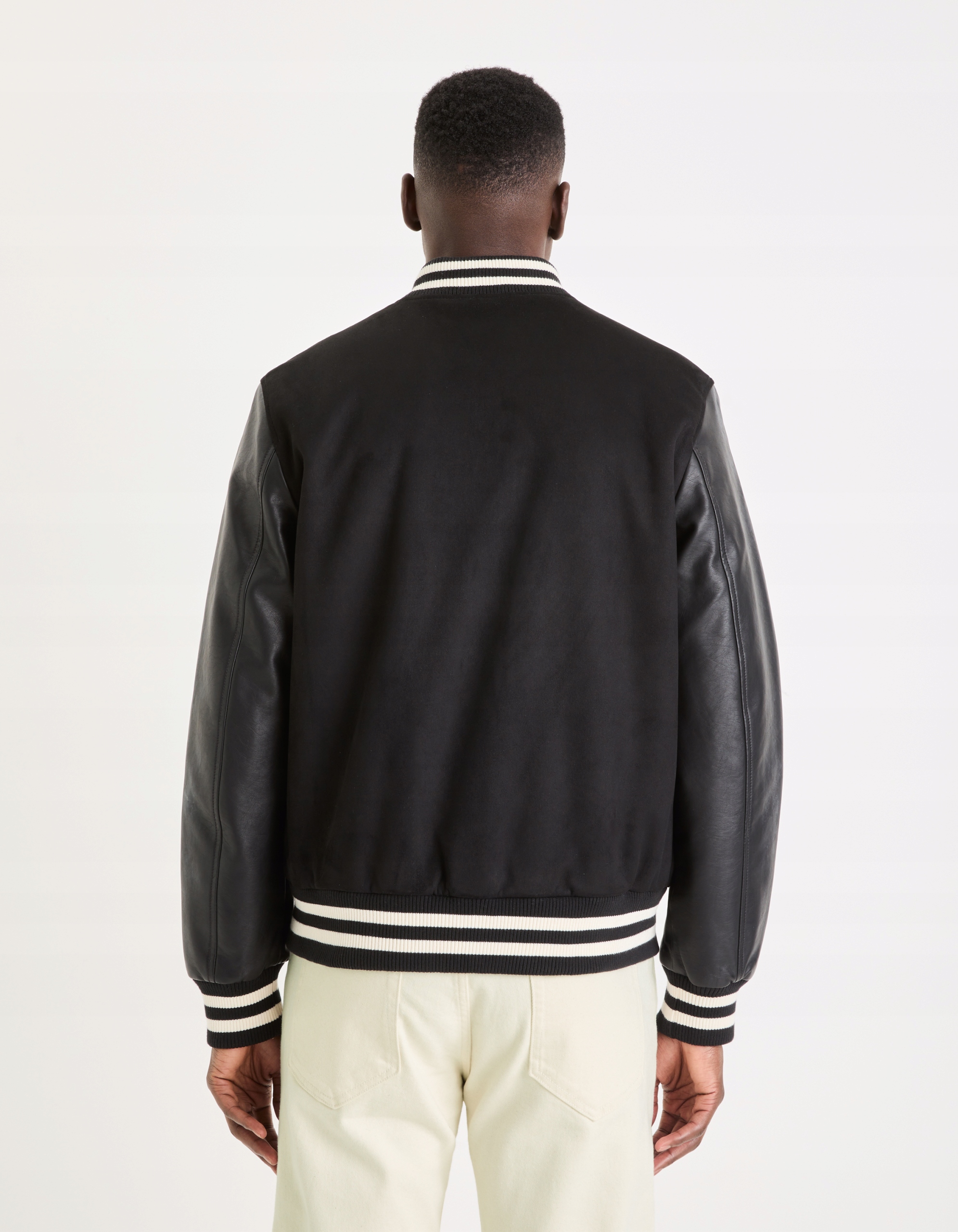 Celio Bunda bomber Guvarsisu