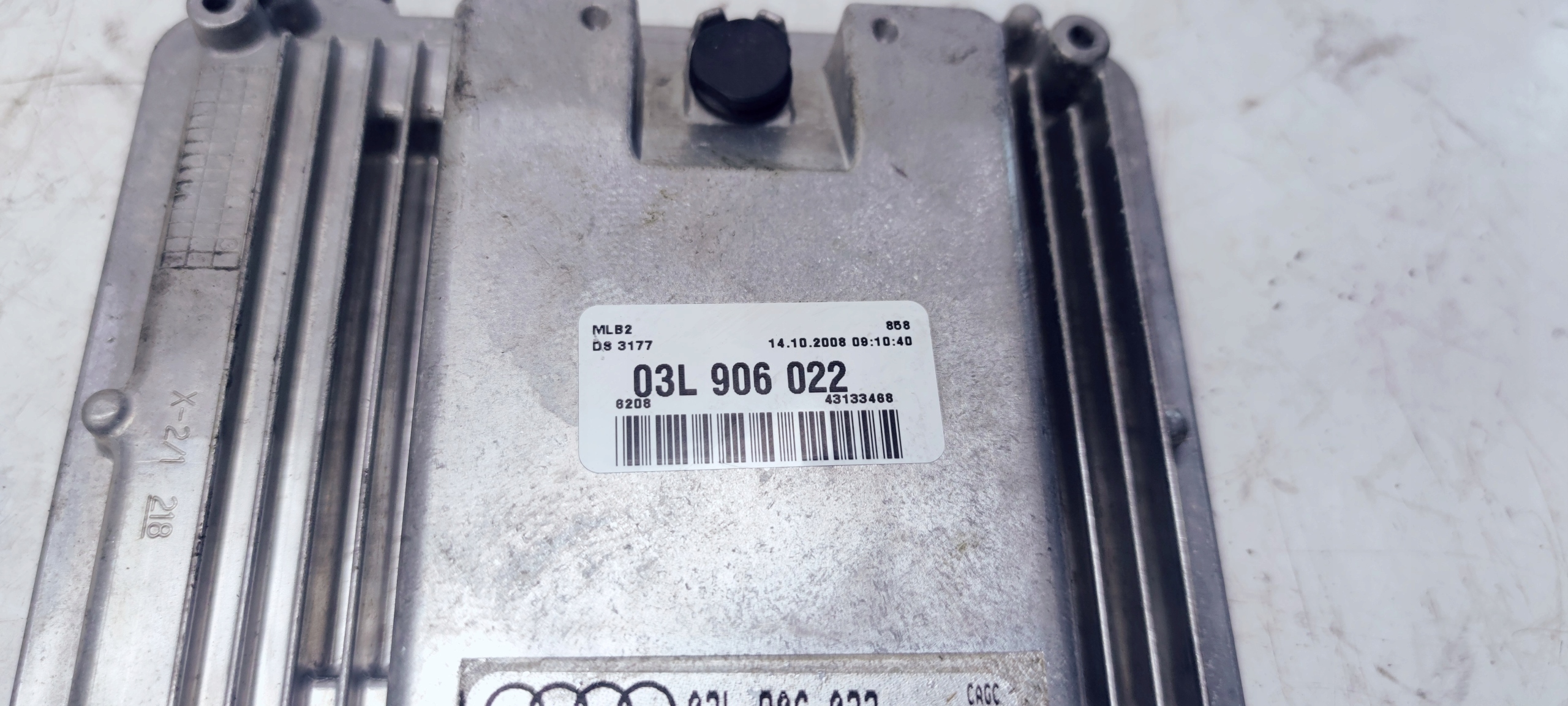 Computer Bedienteil DES MOTORS AUDI A4 A5 03L906022
