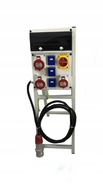 Stavební rozvaděč s vypínačem, 2x32A/5, 2*C25/3, 1x16A/5, 1