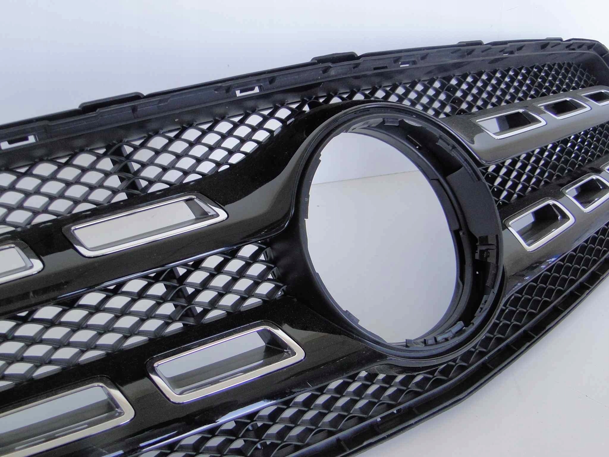 MERCEDES GLA X156 156 LIFT GRILL ATRAPA SHADOW AMG Typ samochodu Samochody osobowe