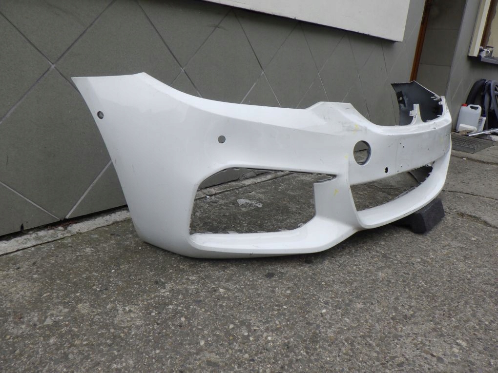 BMW 5 G30 G31 M PAKIET 17- front bumper