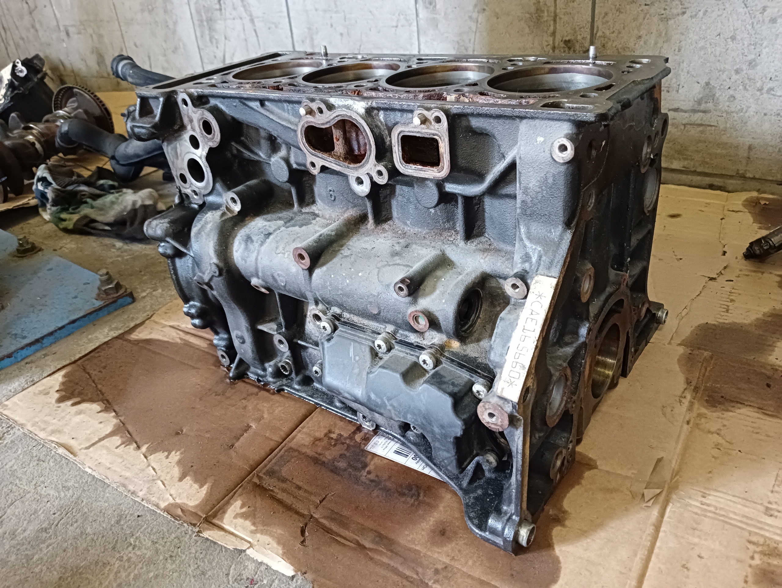 BLOK SILNIKA VW AUDI 1.8 2.0 TFSI CAE I 06H103021L