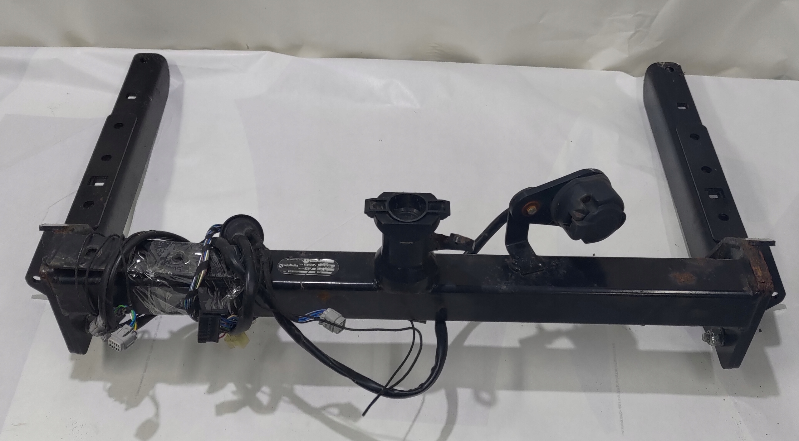 HAK HOLOWNICZY WPINANY WESTFALIA SUBARU FORESTER IV SJ 12-18 R.