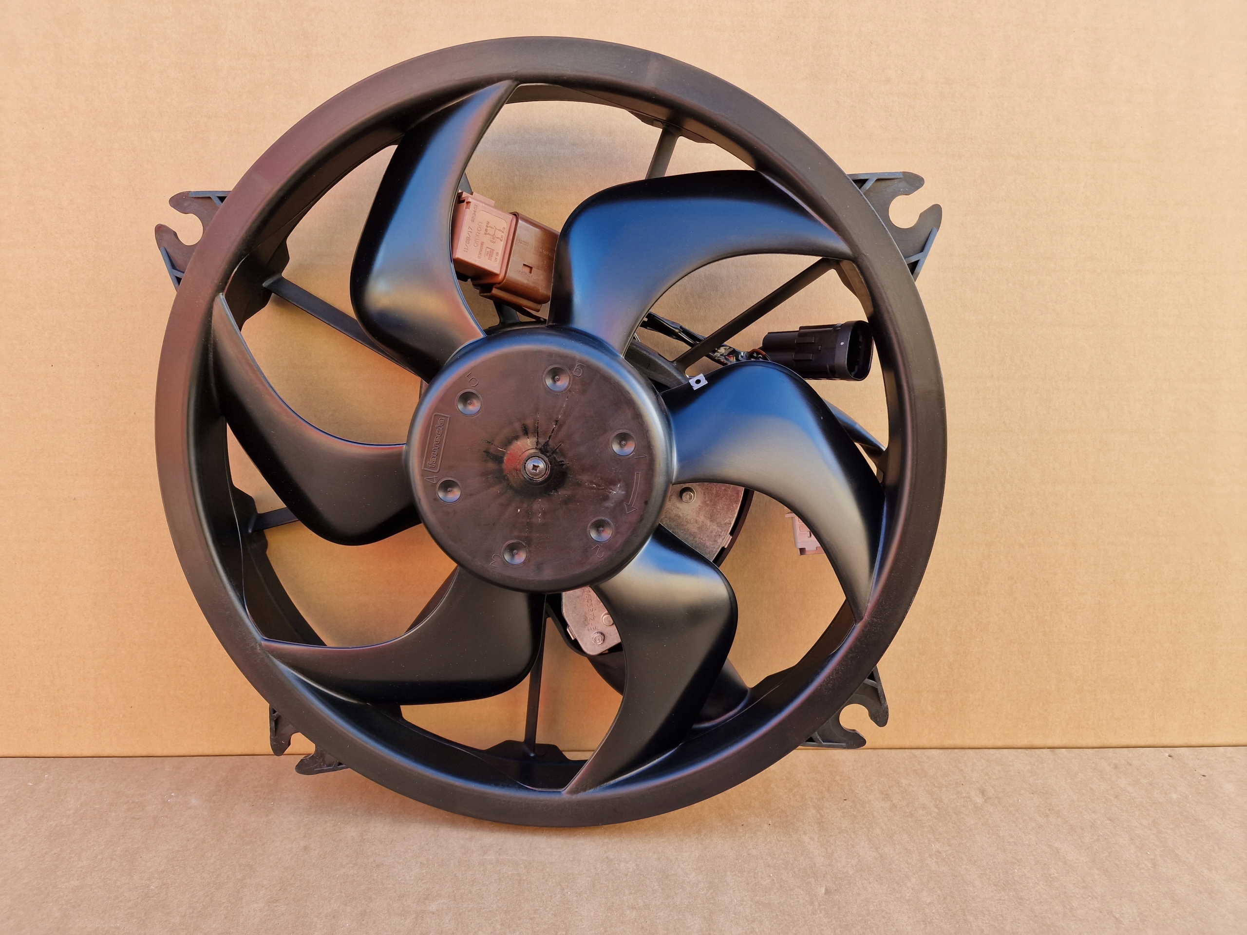 MODUŁ STEROWNIK WENTYLATOR 407 C5 C6 C8 Numer katalogowy części 1253F2 1253L5 1253L6 1253N5 1253N8 1253R9 1253T2 1253T3