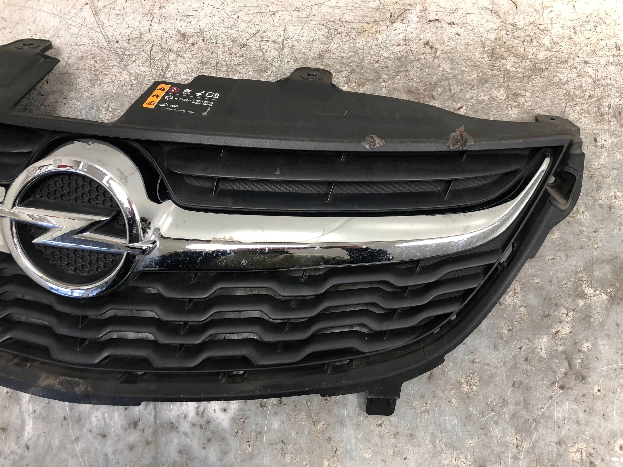 Opel KARL Kühlergrill FRONTGRILL Kühlergitter - Thumbnail 3