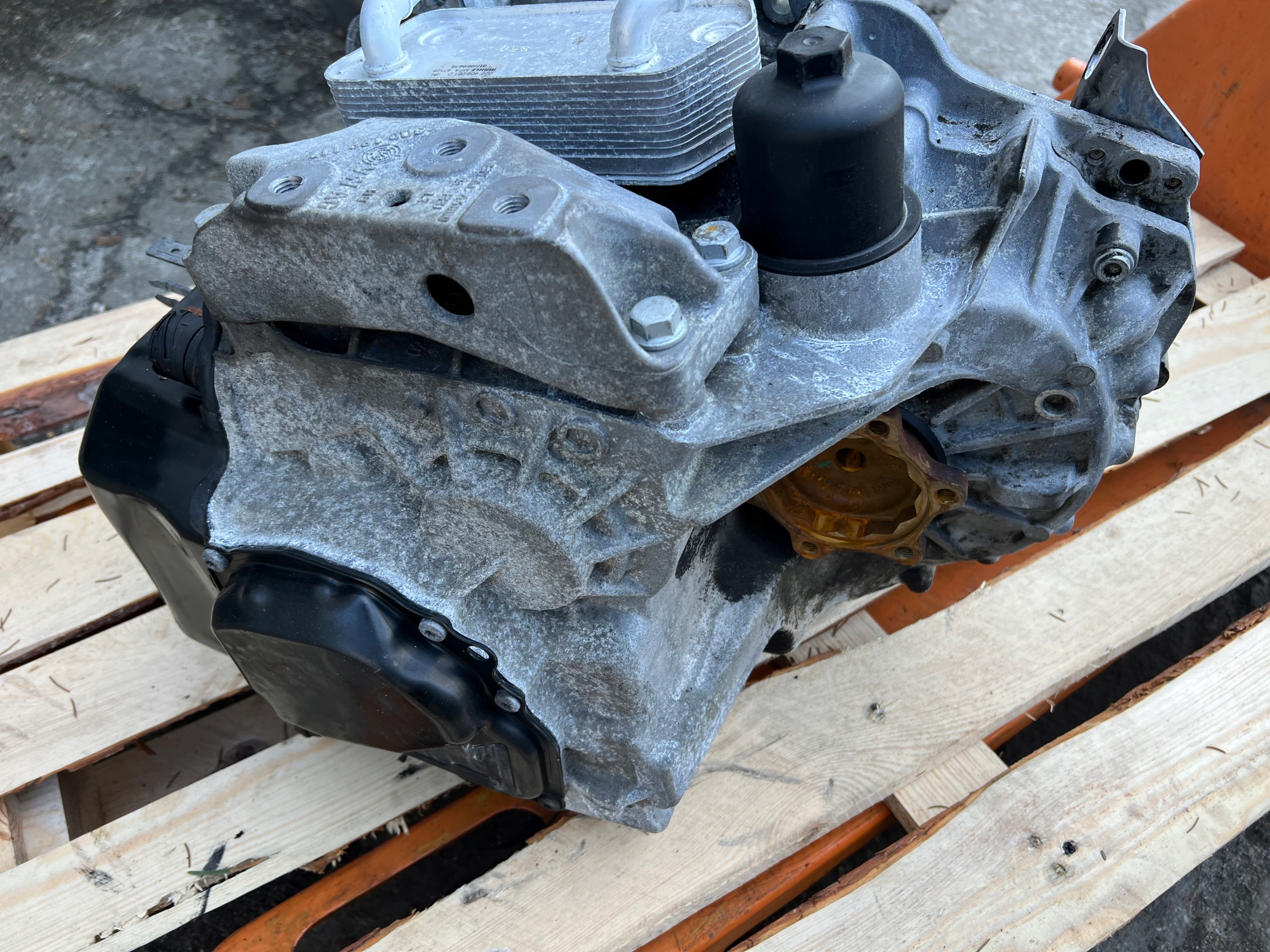 VW PASSAT B8 2.0 TDI gearbox, control unit DSG PZN AUTOMATYCZNA