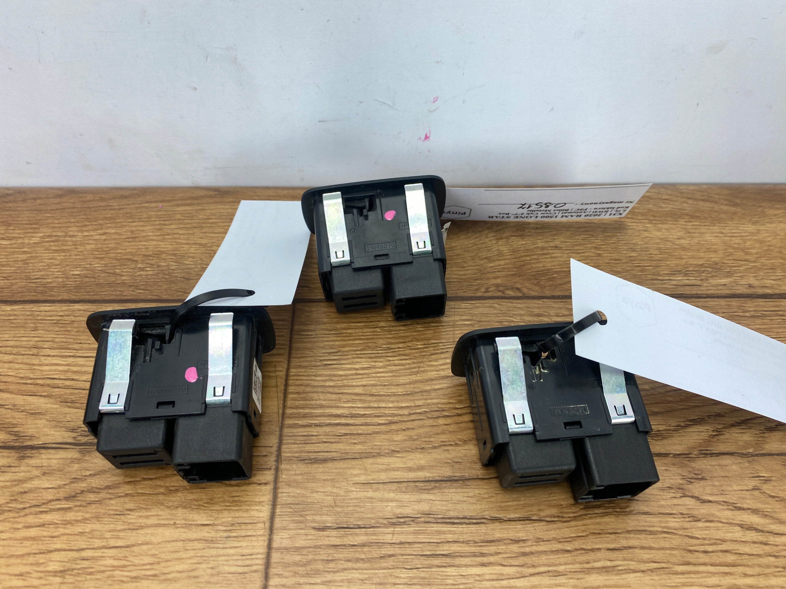 window control switch rear part Ram 1500 2019+ USA