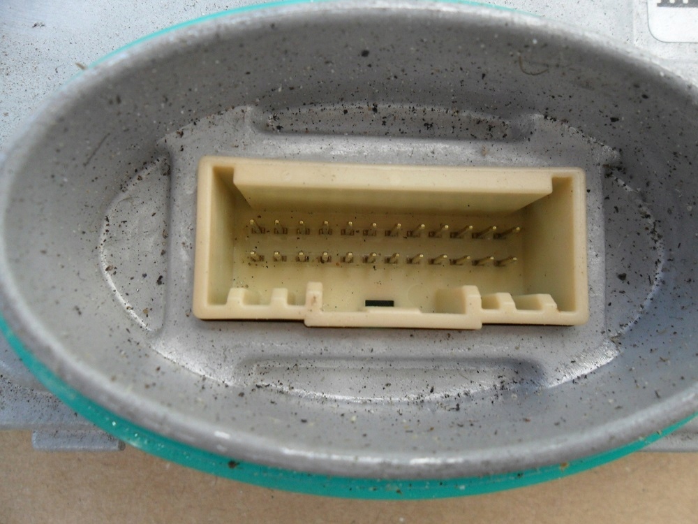 Конвертер led kia oe 92190-J5100