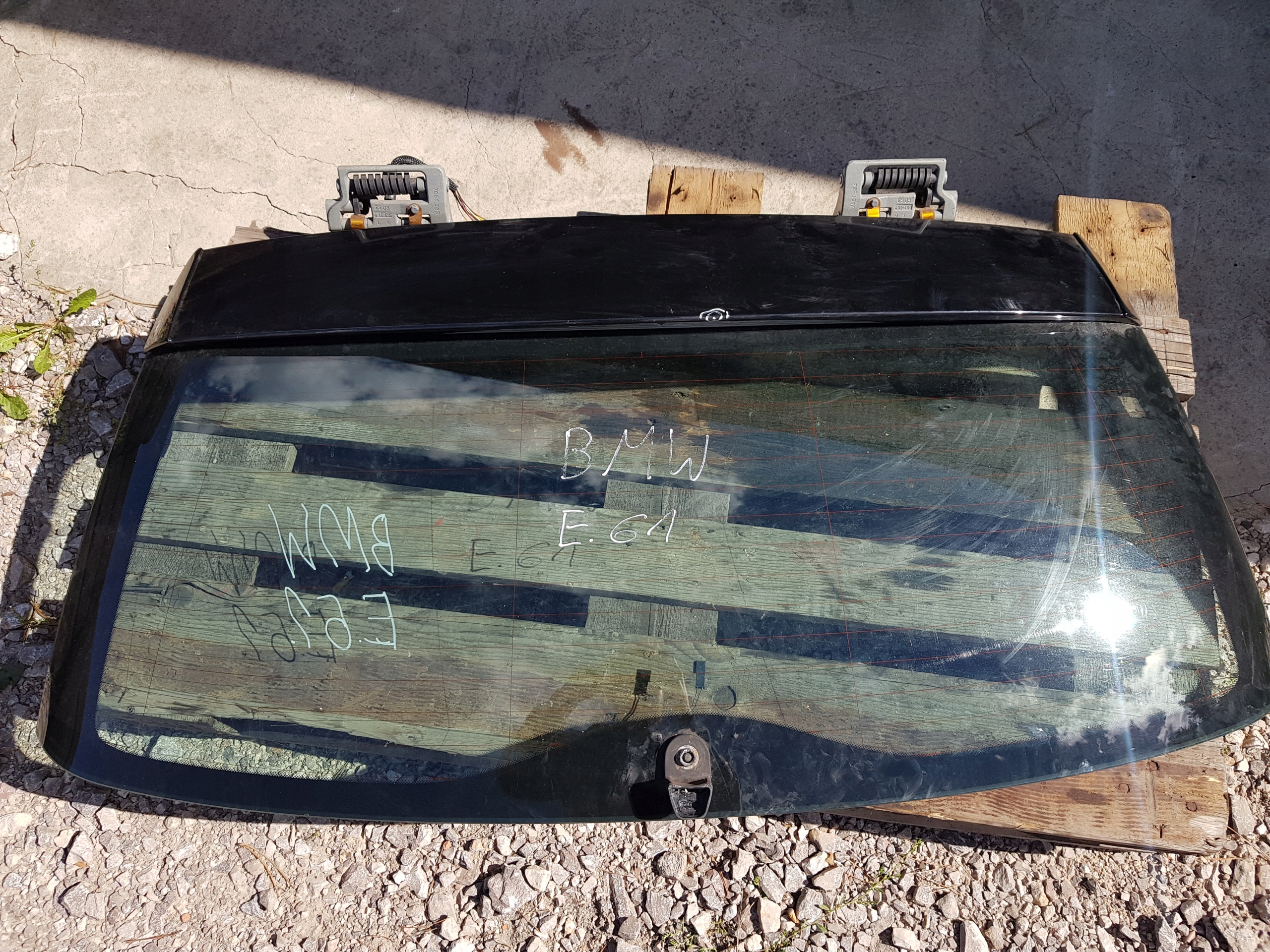 51317127053 - Стекло крышки багажника SCHWARZ BMW 5 E61 Европа