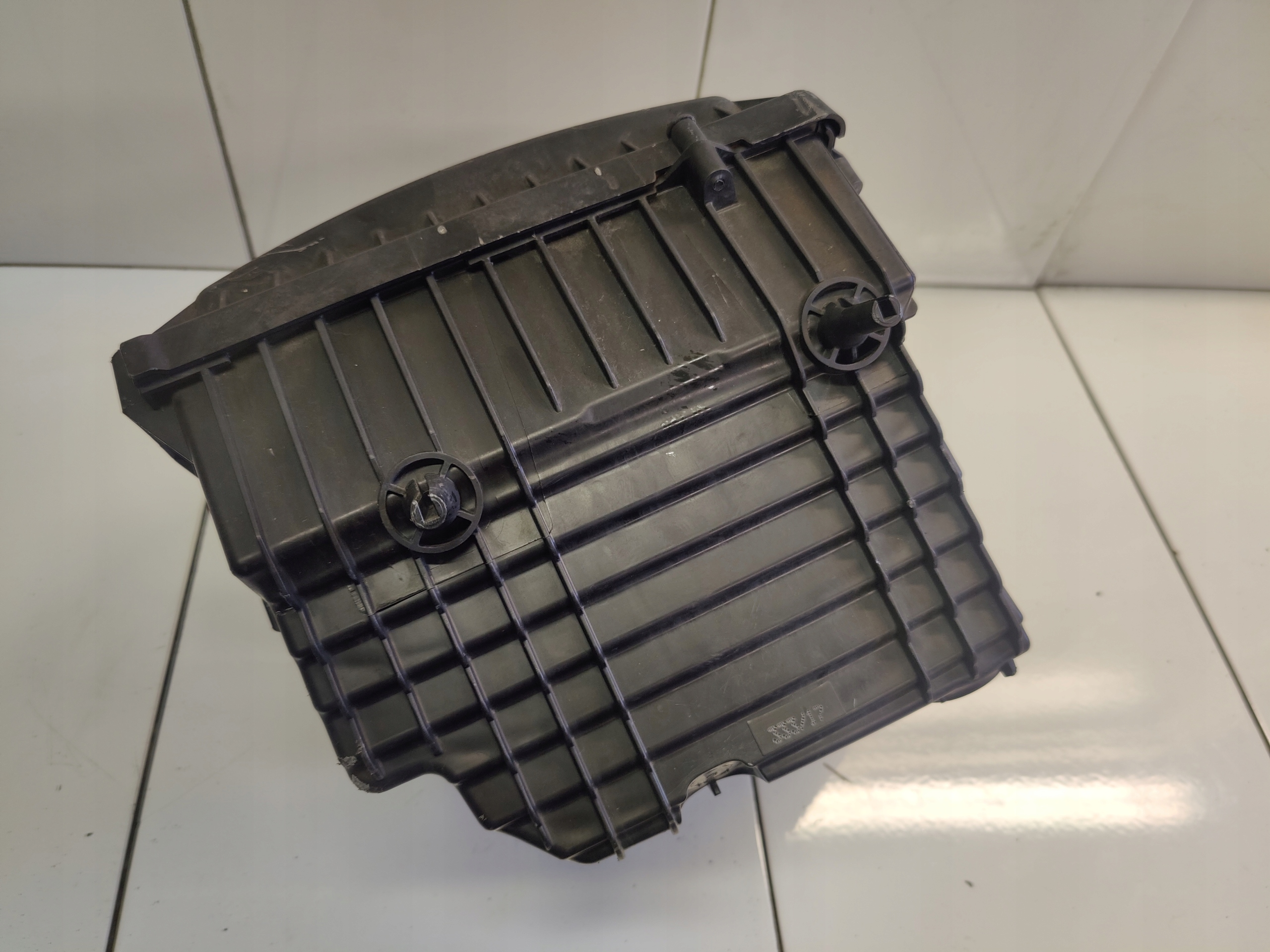 RENAULT TRAFIC III 1.6DCI luftfiltergehäuse 165009078R 93450753