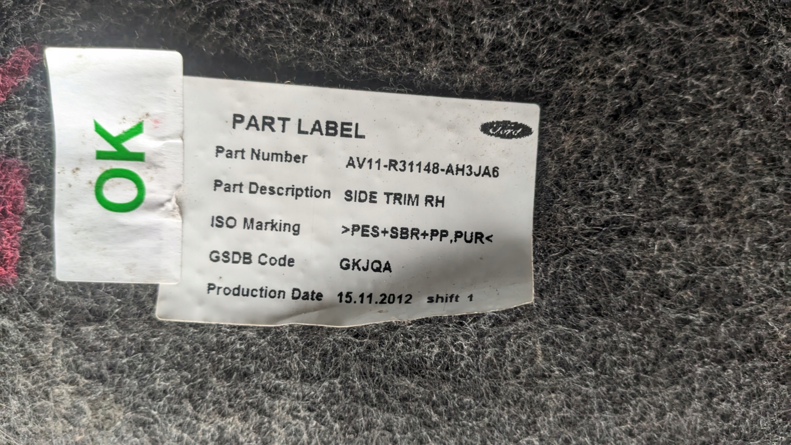 FORD B-MAX 12R 1.0 EB boot upholstery right rear part AV11-R31148-AH