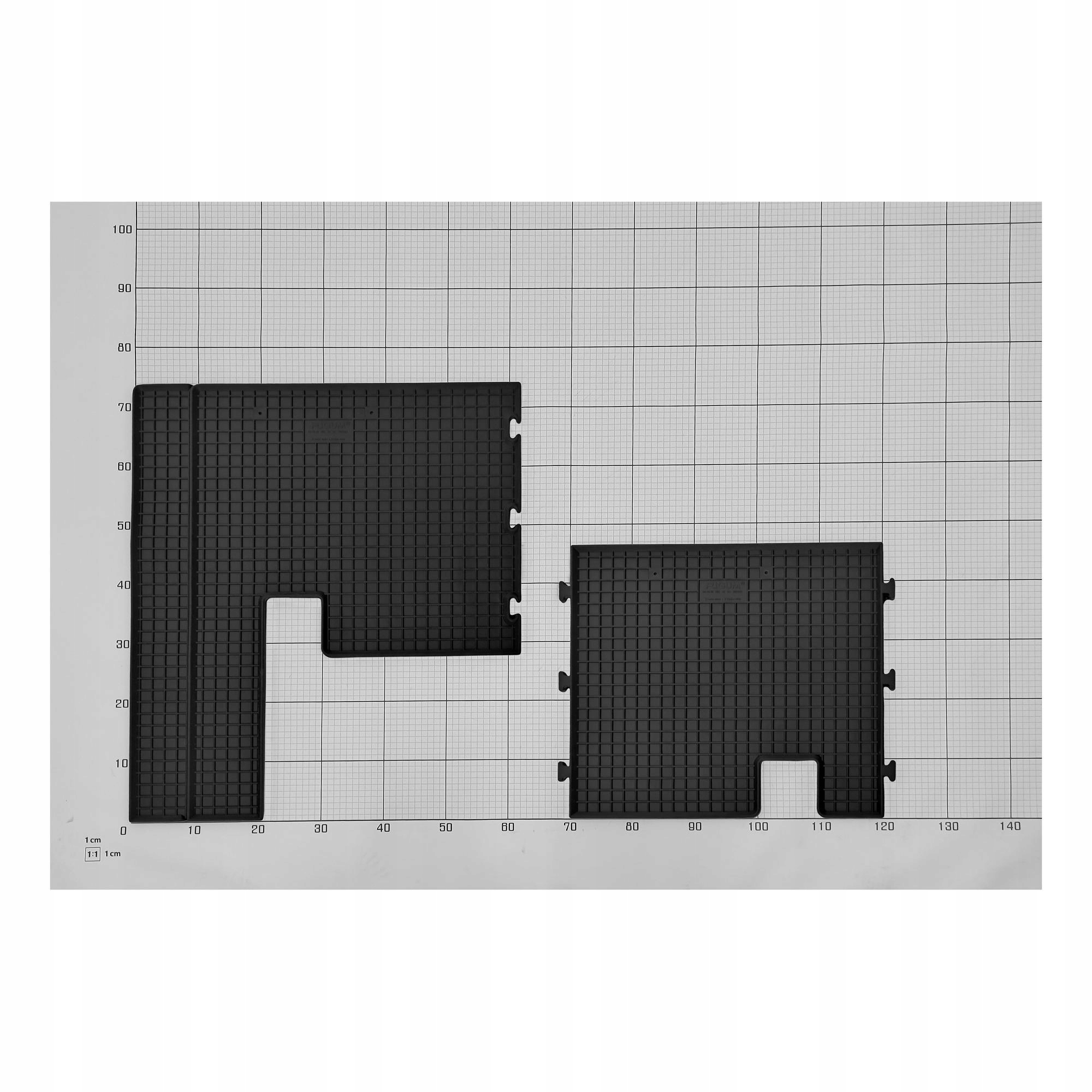 Zestaw dywaników do Ford Transit Custom od 2012 | 9 miejsc L1 Materiał guma