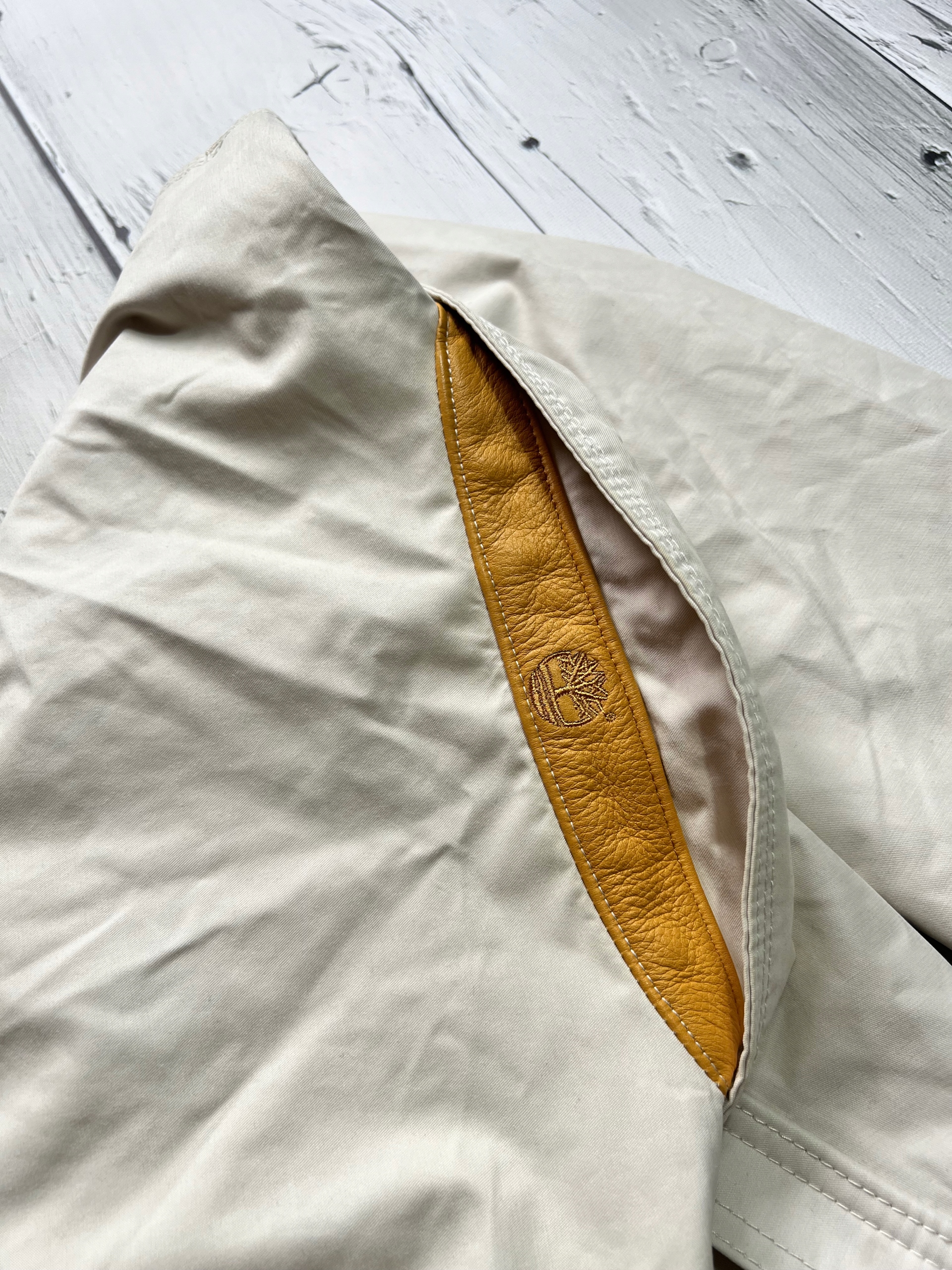 TIMBERLAND WATERPROOF KURTKA MĘSKA BEJSBOLÓWKA HARRINGTONKA LOGO XL Kolor beżowy