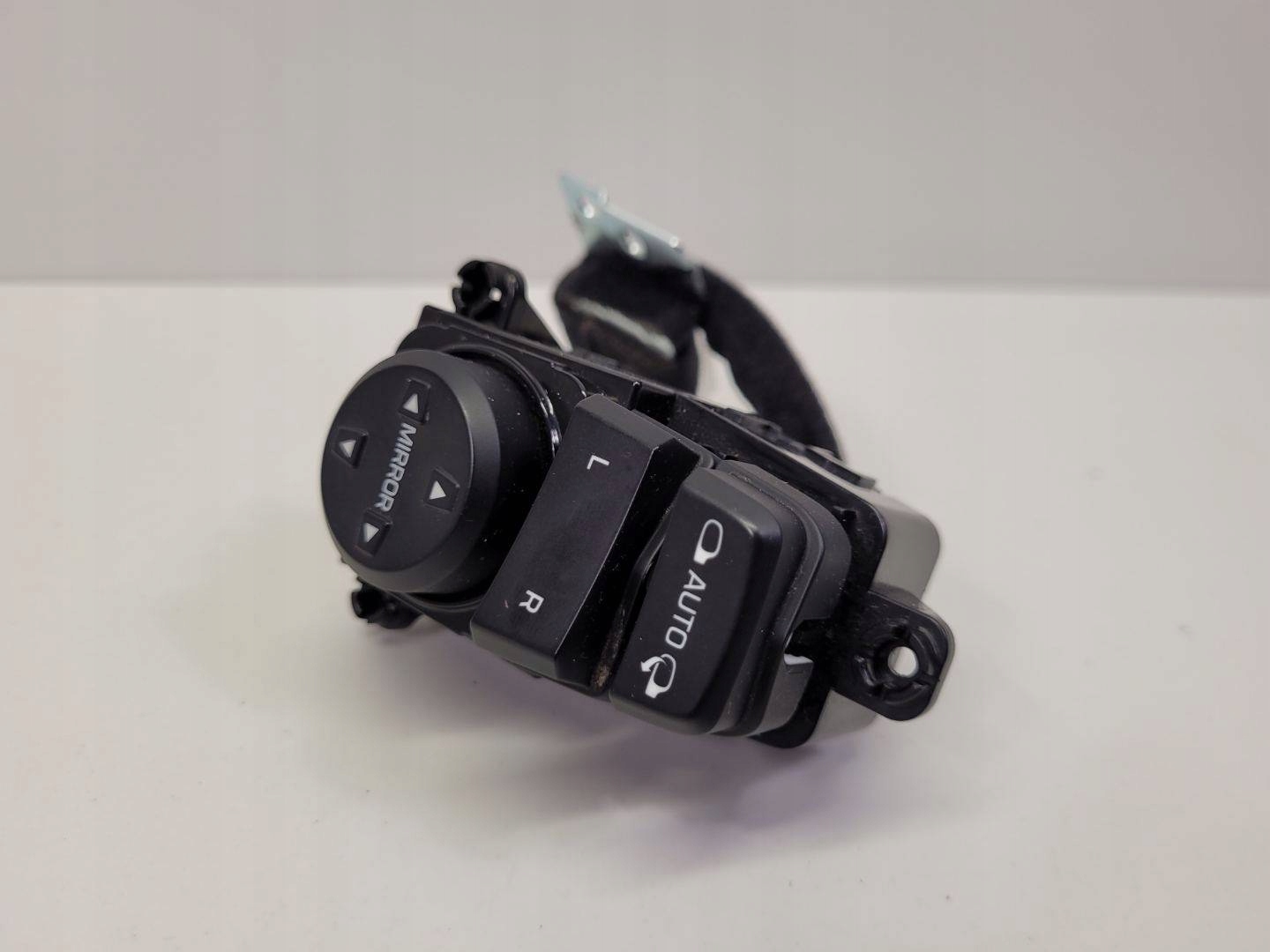 module / control unit of mirrors bocznych left side Hyundai Tucson 3 2018