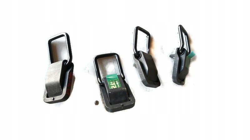 MAZDA MX-30 23r ZACZEP MOCOWANIA BAGAŻU