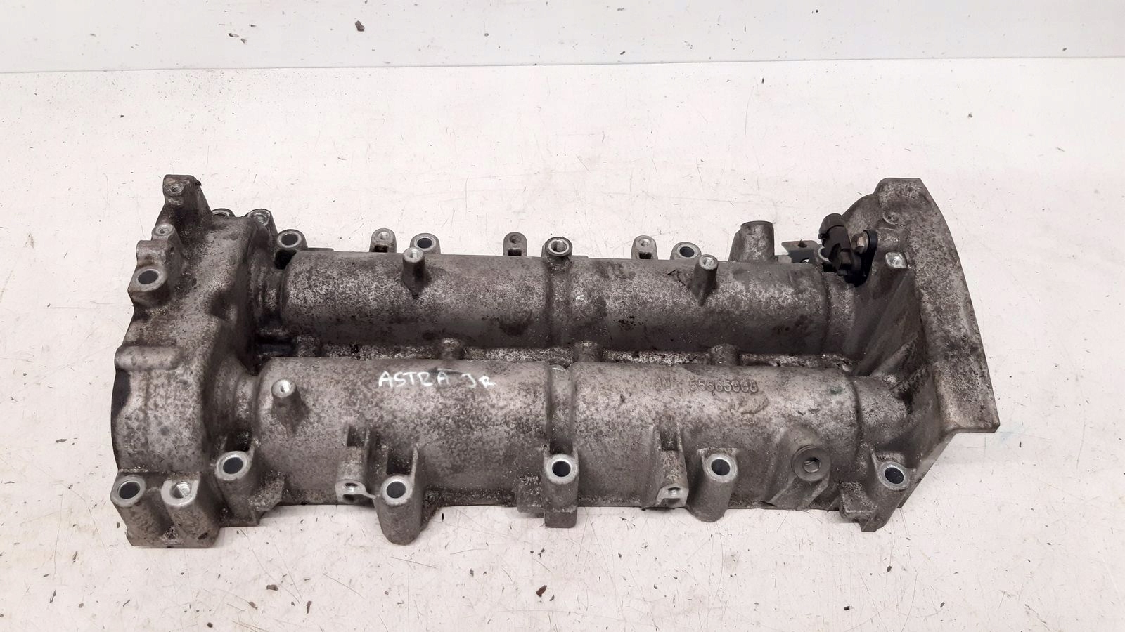 kryt ventilů vačky Opel Astra J 2,0 CDTI