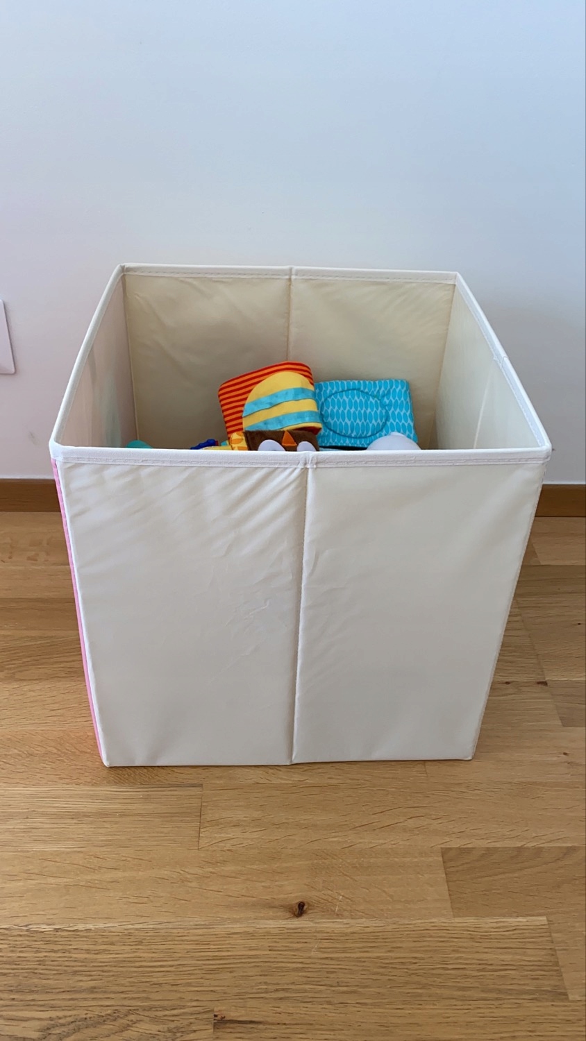 Materiałowy pojemnik na zabawki alpaka różowy Stan opakowania oryginalne