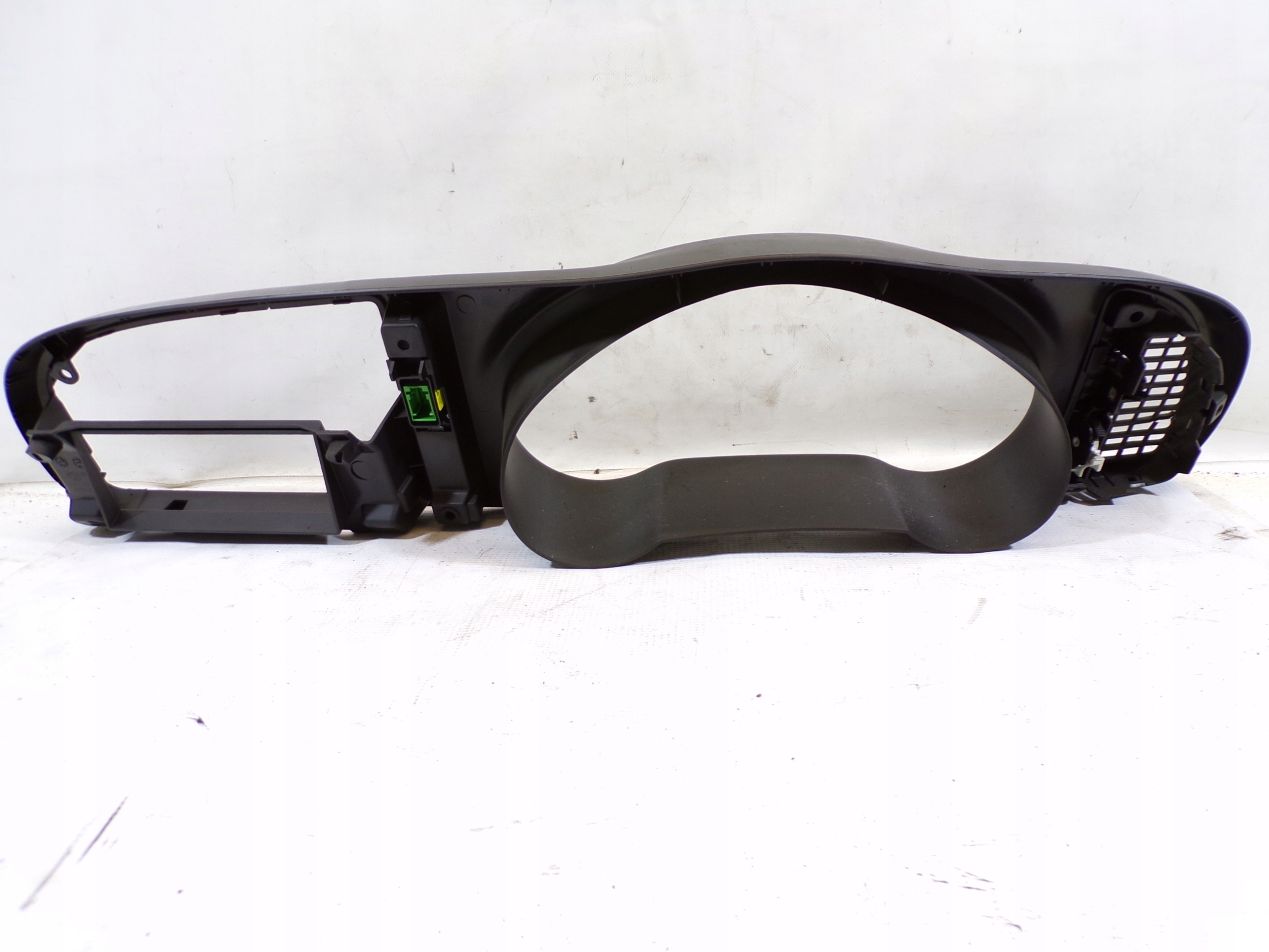 frame cap of the dial SAAB 93 9-3