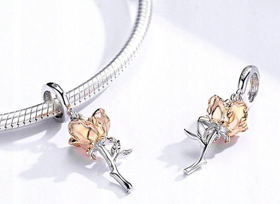 CHARMS ZAWIESZKA KWIAT RÓŻA Marka Inna marka