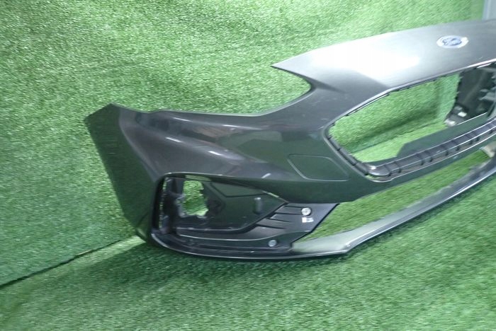 FORD FOCUS MK4 IV 18-21 Frontstoßstange vorne