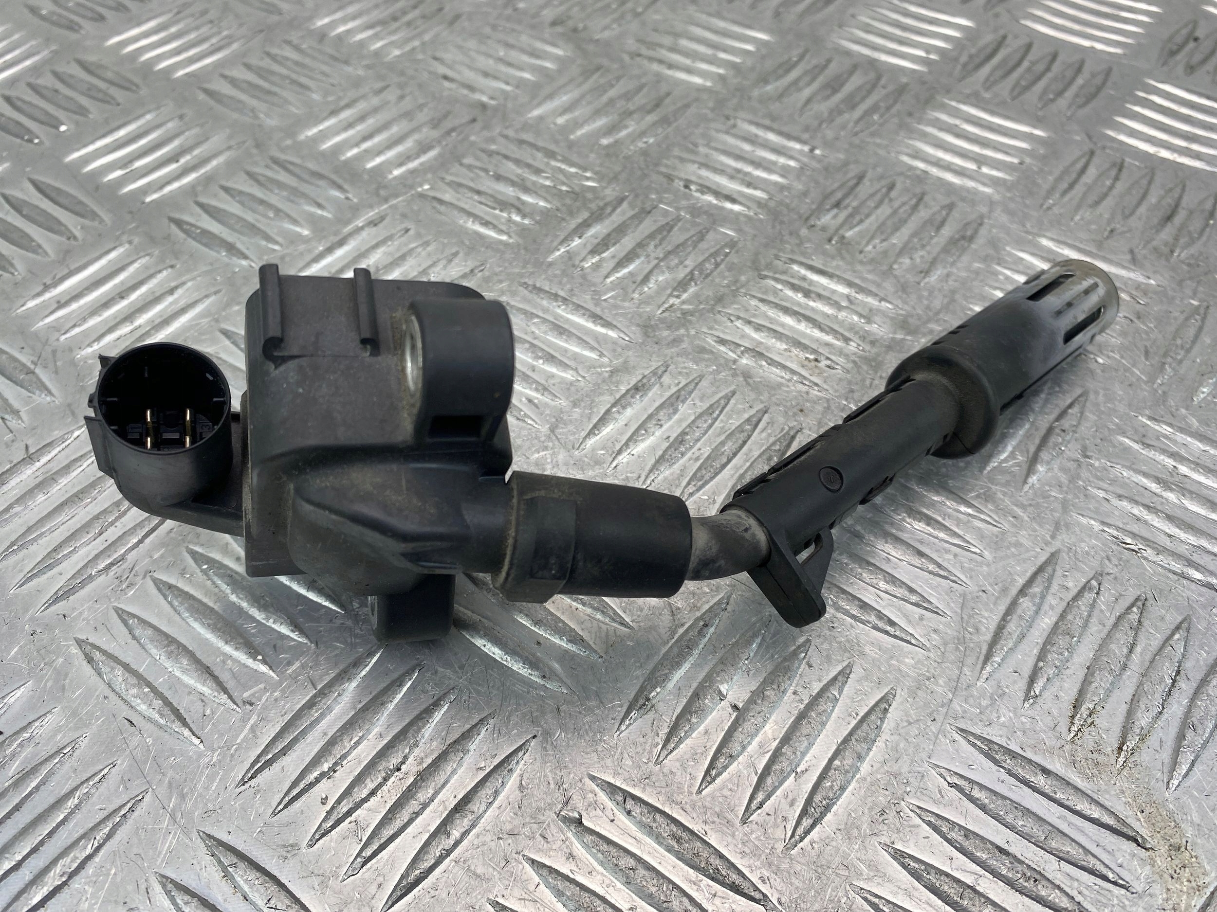 Mercedes CLS 350 W218 coil ignition A2769060160