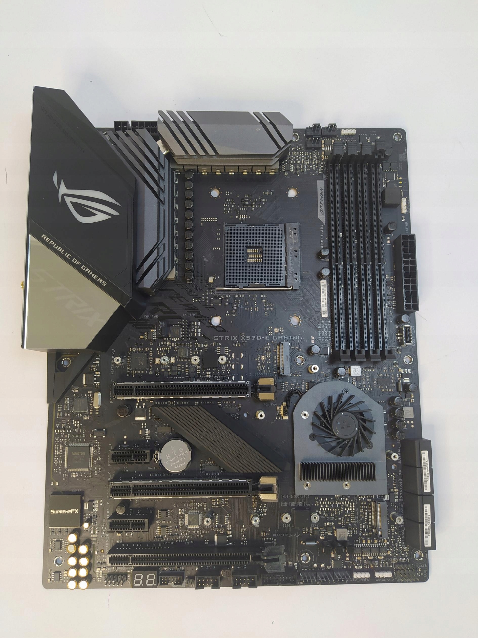 Płyta główna Asus ROG Strix X570-E Gaming ATX Producent Asus