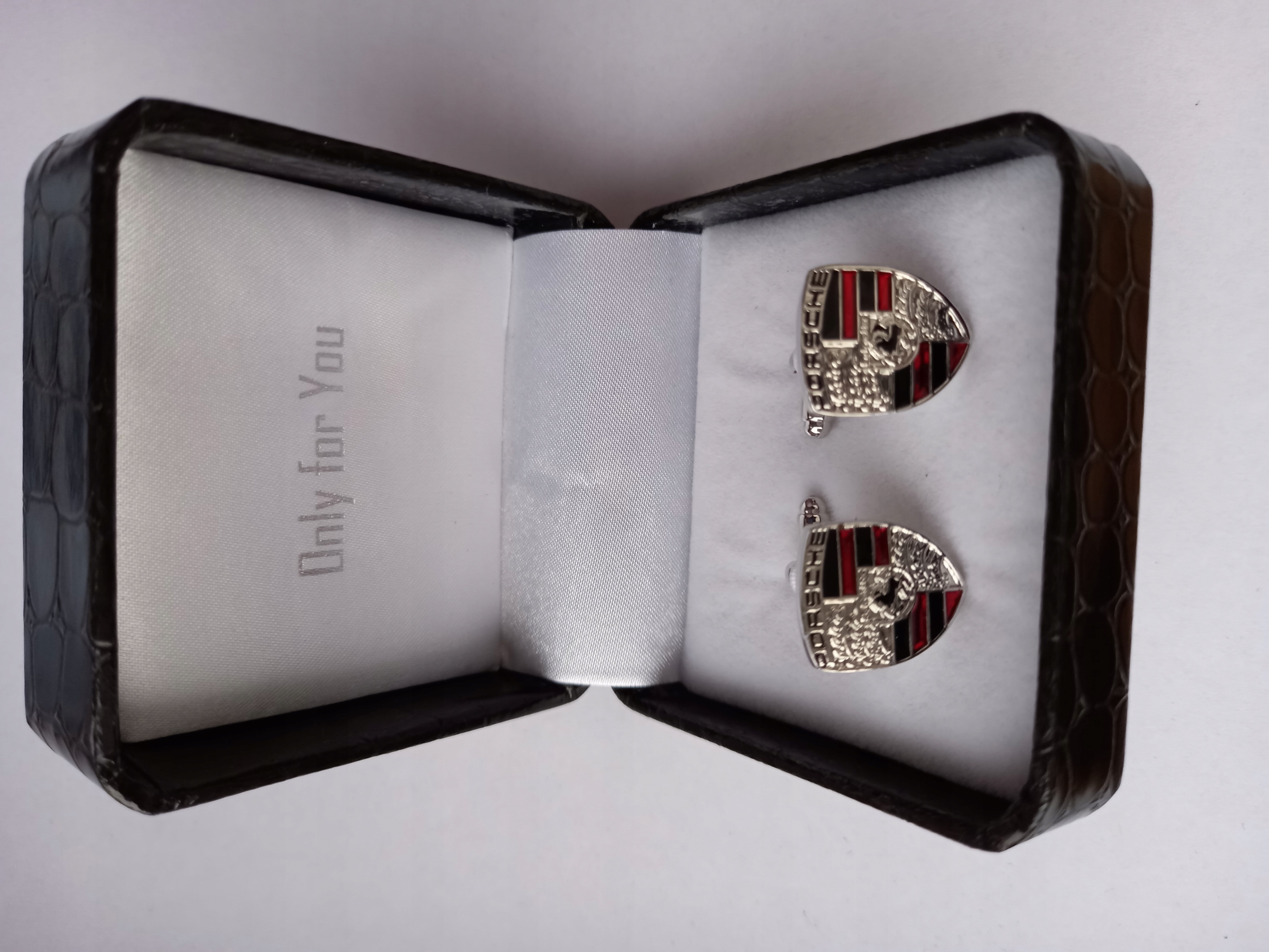 Exciting manžetové knoflíčky košile Porsche