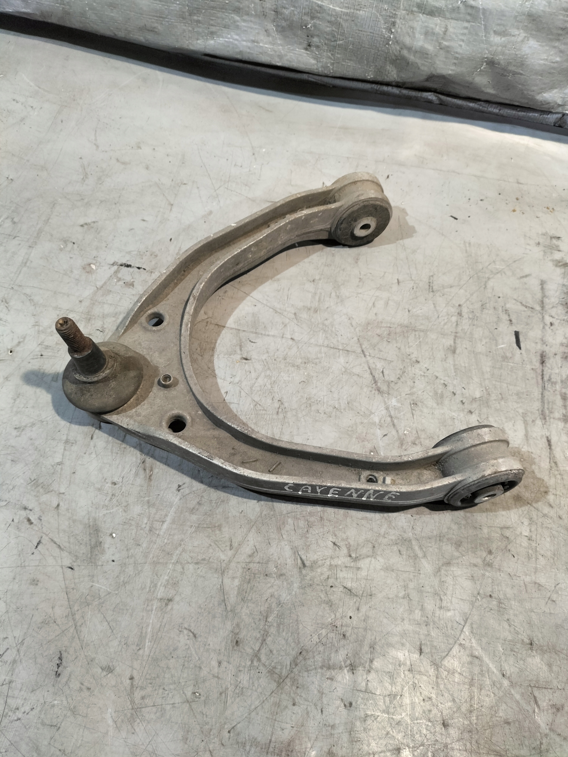 arm SWORZEN CAYENNE front upper