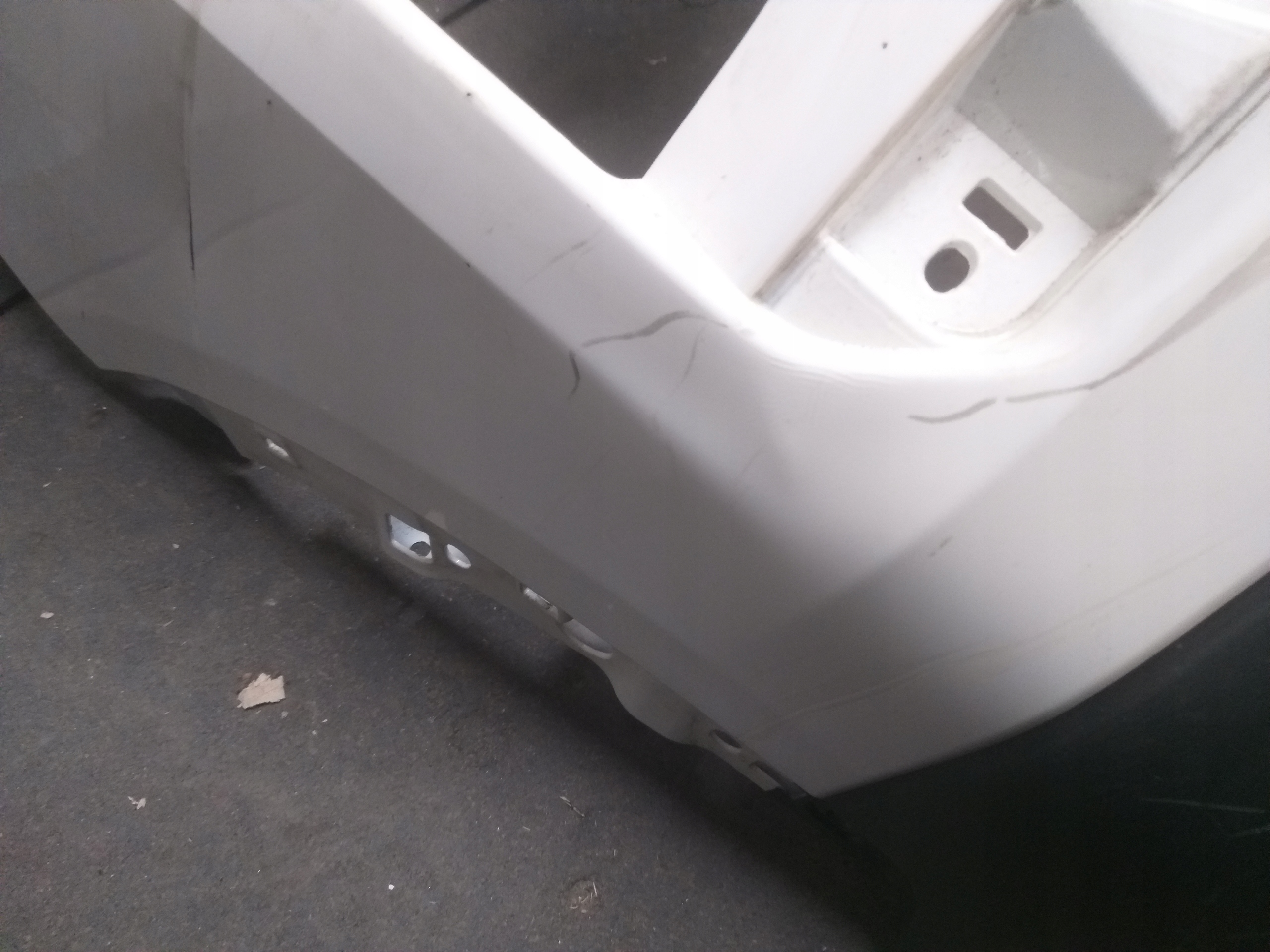 STOSSSTANGE VORNE MITSUBISHI ECLIPSE CROSS LIFT