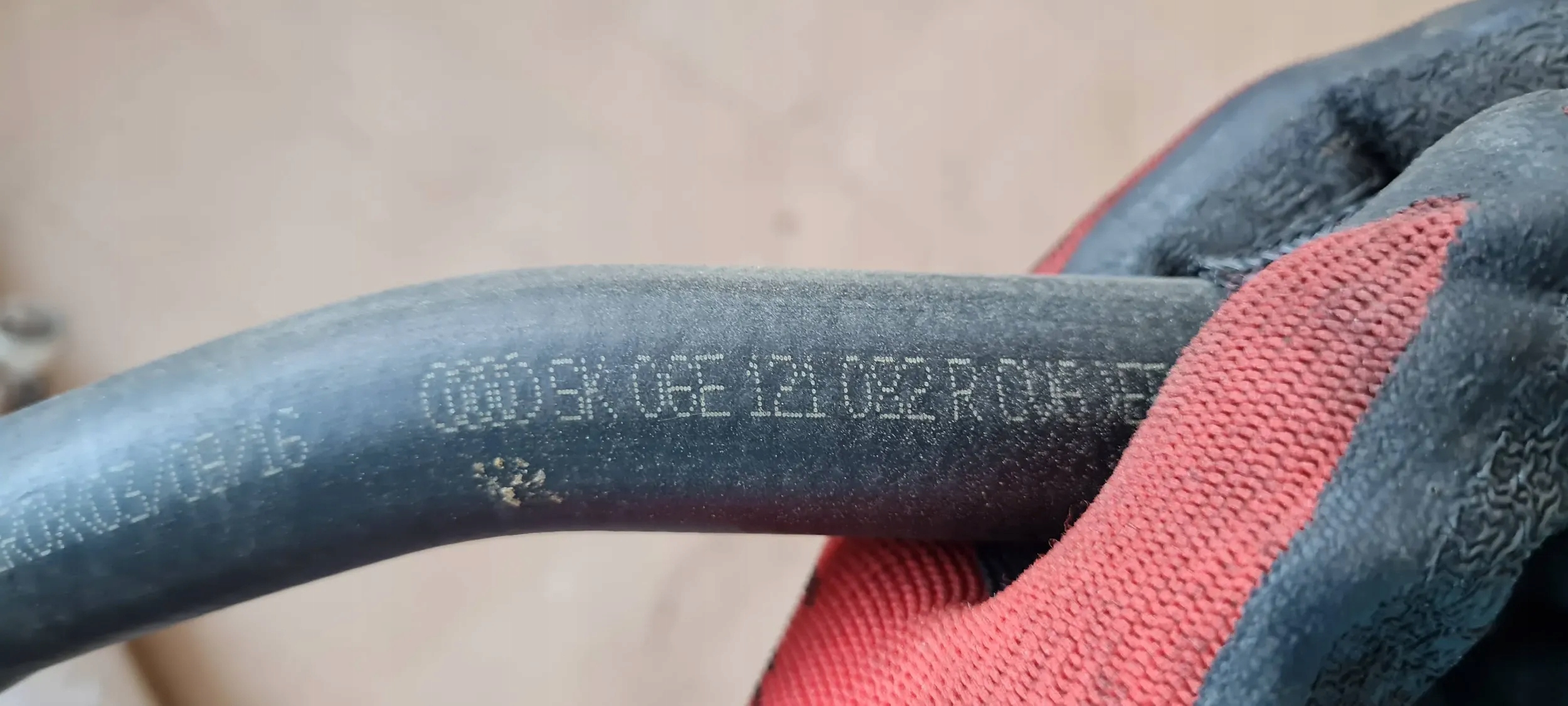 A6 C7 4G LIFT PRIJENOS CRIJEVO VODE 3.0 TFSI 06E121044AB A7 4G