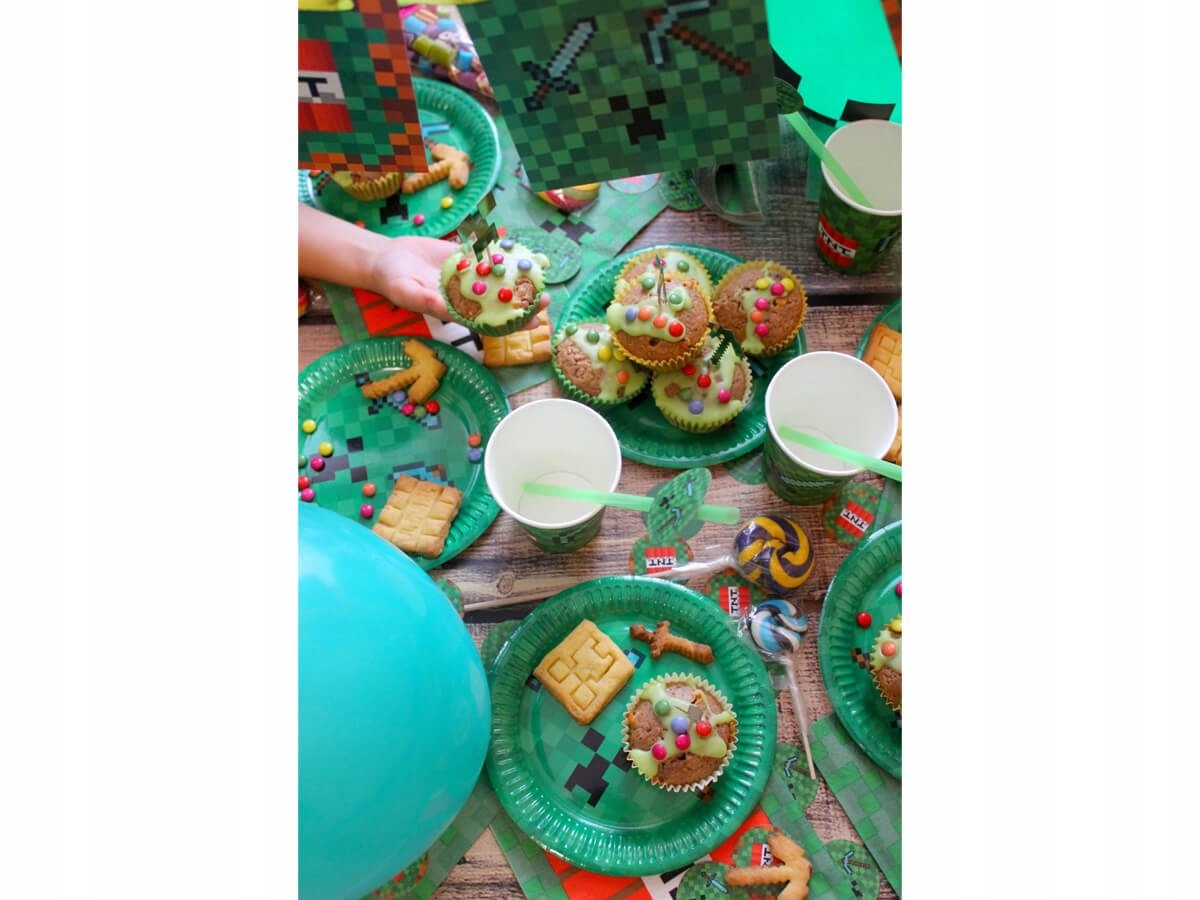 Słomki z zestawu Piksele Pixele 6 szt. BIO EKO Marka Congee