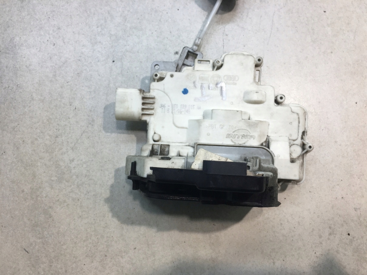 lock door left rear part AUDI A4 B7 8 PIN 8E0839015AA