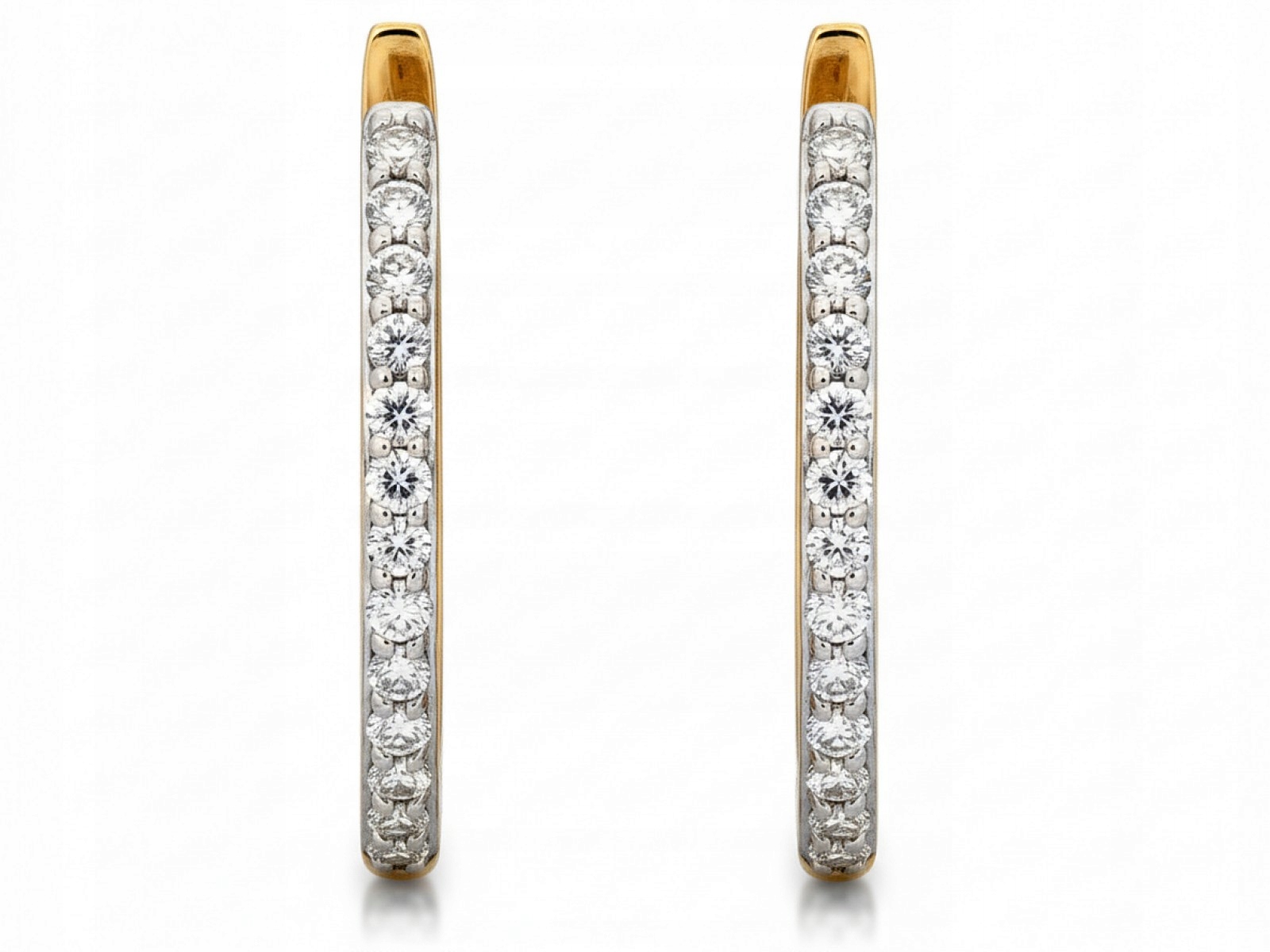 Zlaté náušnice 585 kola 19 mm s brilianty 0,25 ct jako dárek