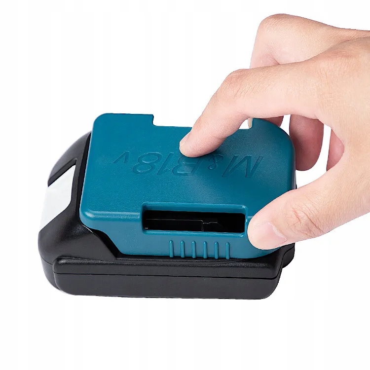 x3 UCHWYT NA BATERIE x3 UCHWYT NA NARZĘDZIA BOSCH 18V/ SOLIDNY ZESTAW Rodzaj wieszaki pojedyncze