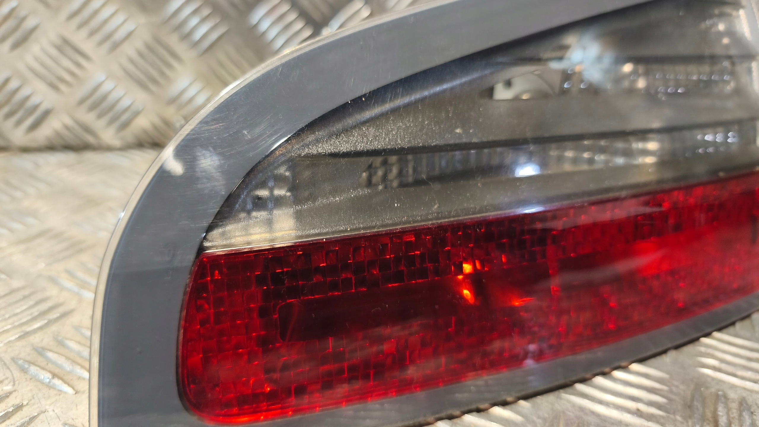 light right rear part FORD S-MAX and 2007r 6M21-13A602-AK