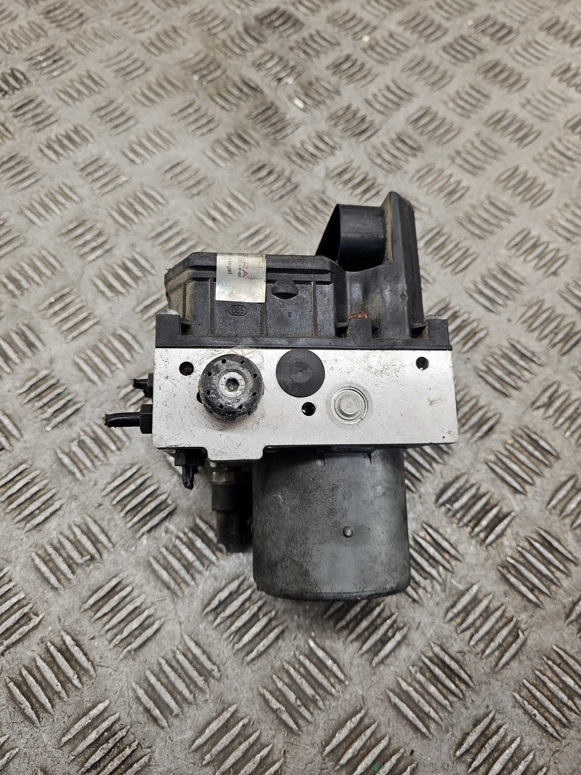 AUDI A8 D3 bedienteil pumpe modul ABS 4E0614517
