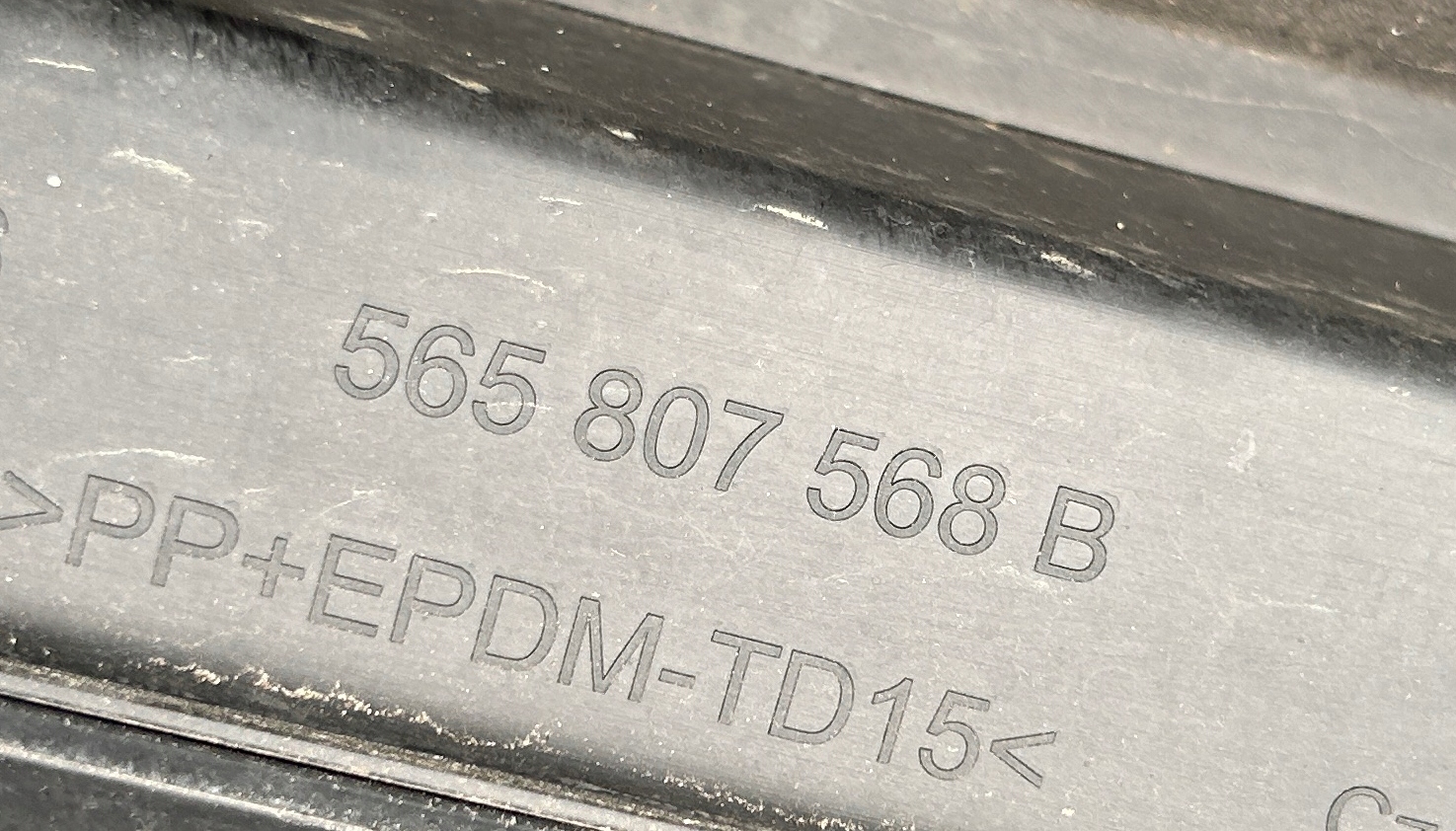 SPOILER ZDERZAKA TYŁ SKODA KODIAQ I LIFT RS PDC 565807521G Stan opakowania zastępcze