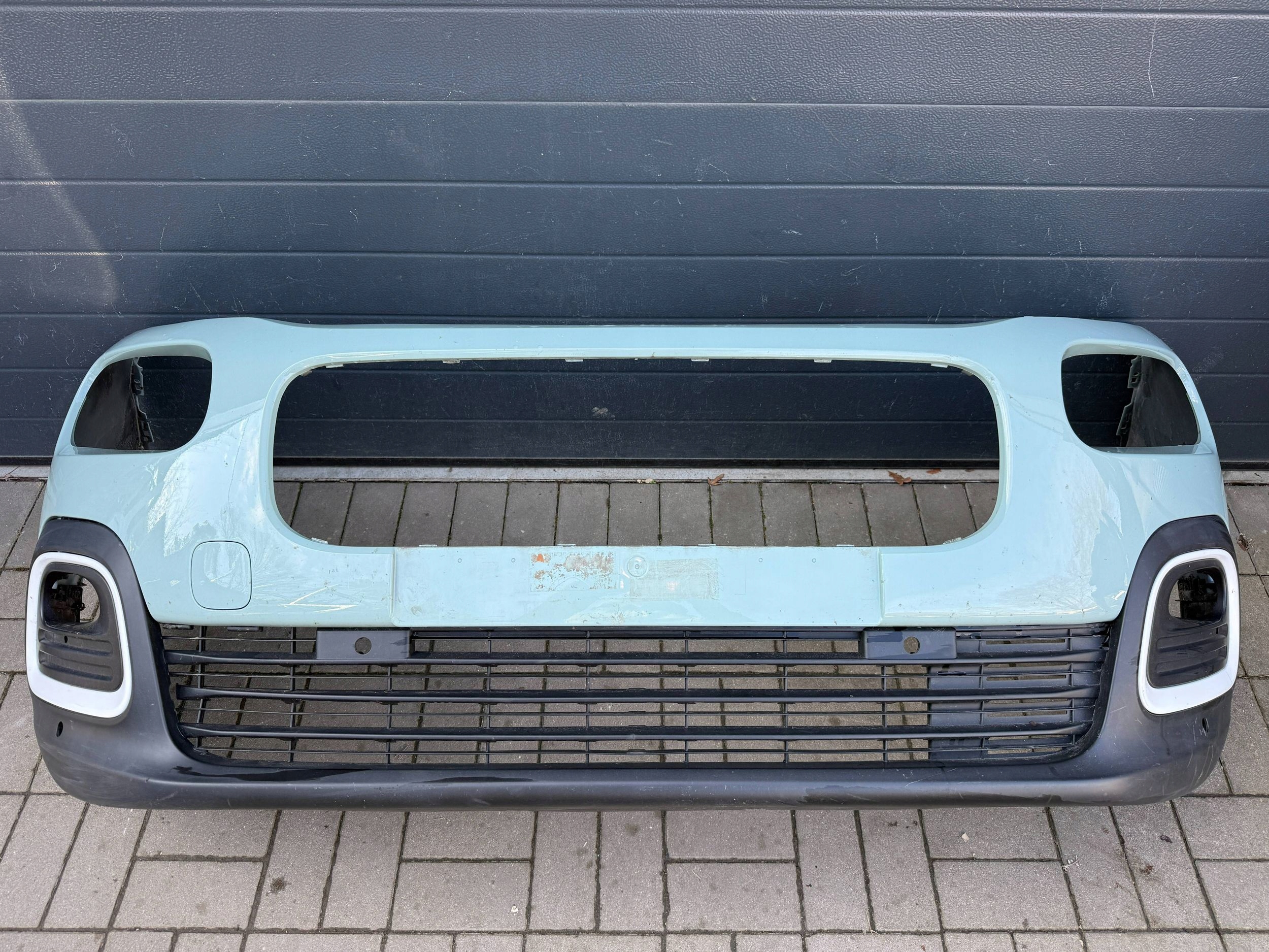 Citroen Berlingo 4 IV 18- nárazník předek přední