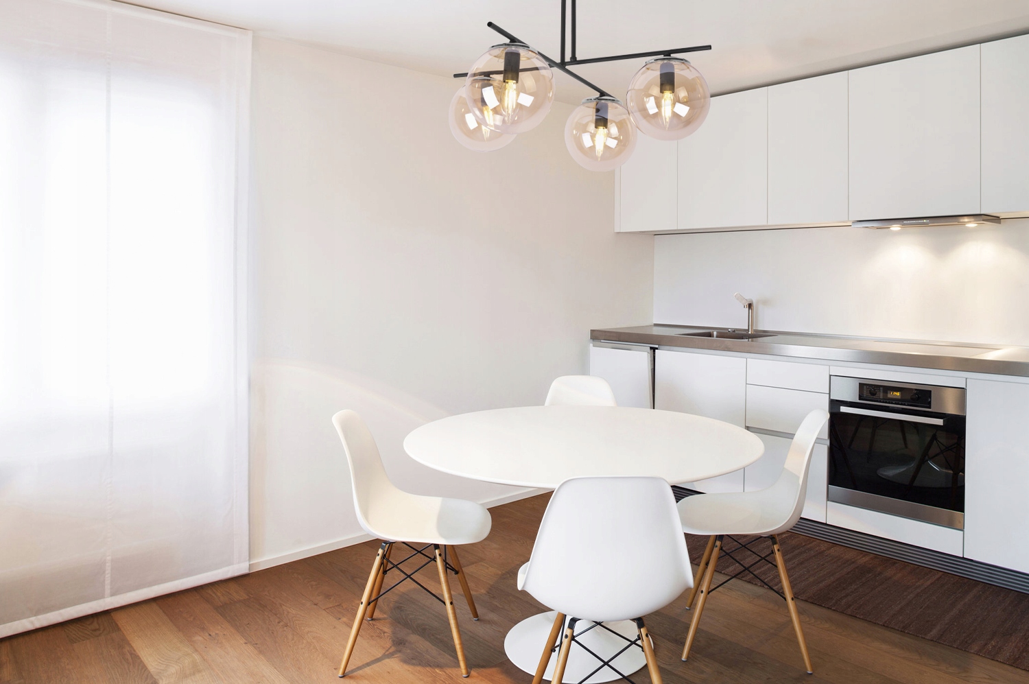 LAMPA SUFITOWA WISZĄCA ŻYRANDOL ELEGANCKI SZKLANY Marka Light Home