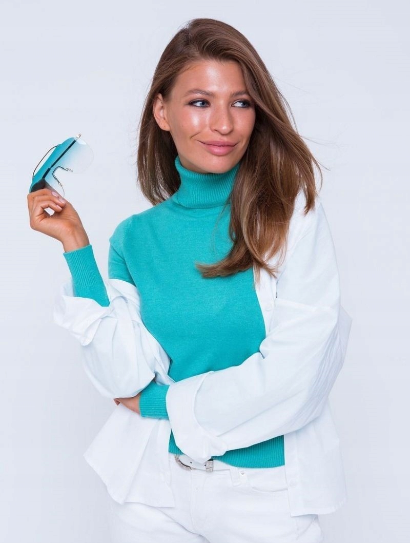 Mięciutki cieplutki Sweter golf damski M/L