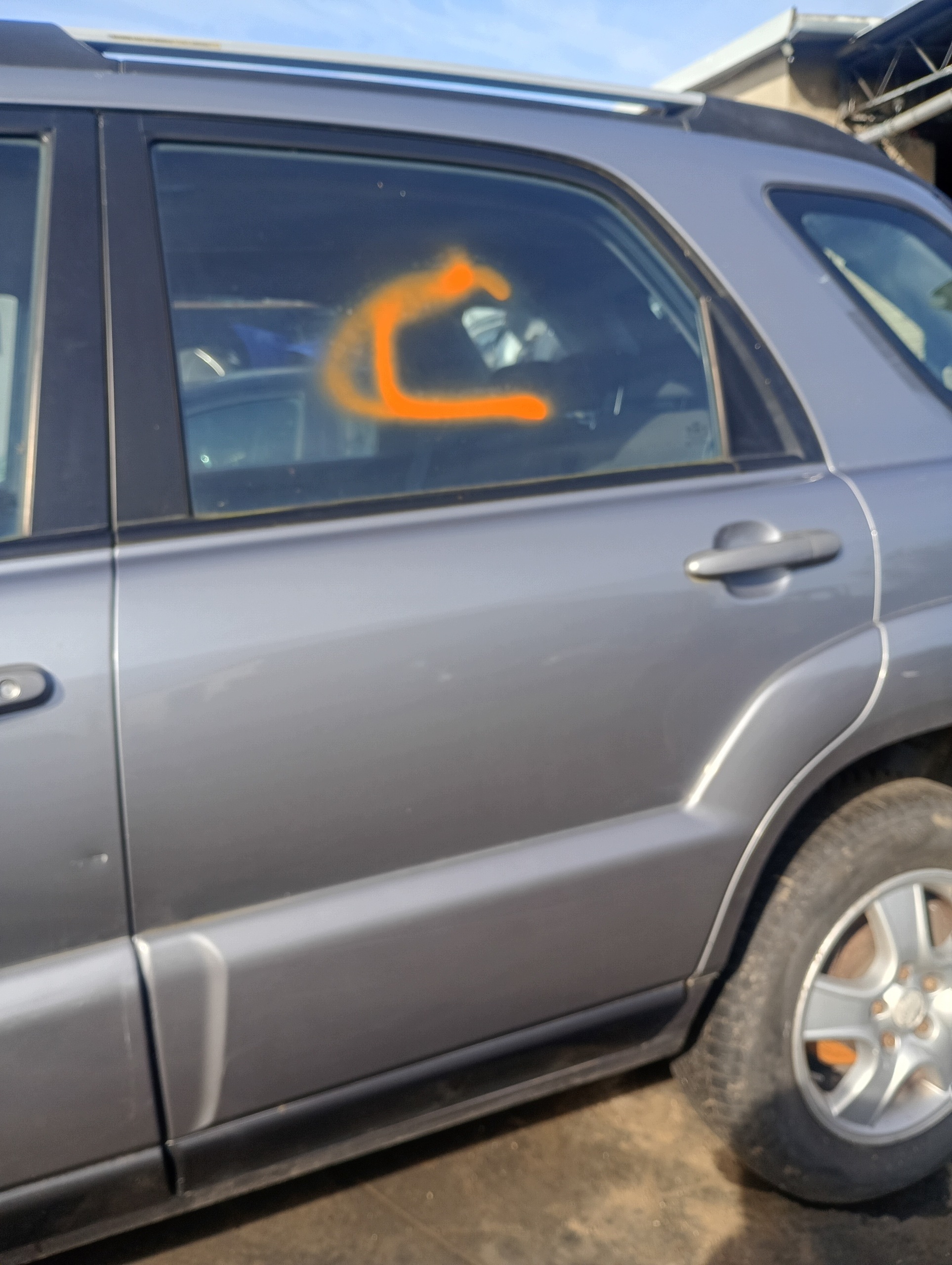 door left rear. rear part Kia Sportage 2 II 04-10 code lakieru S4