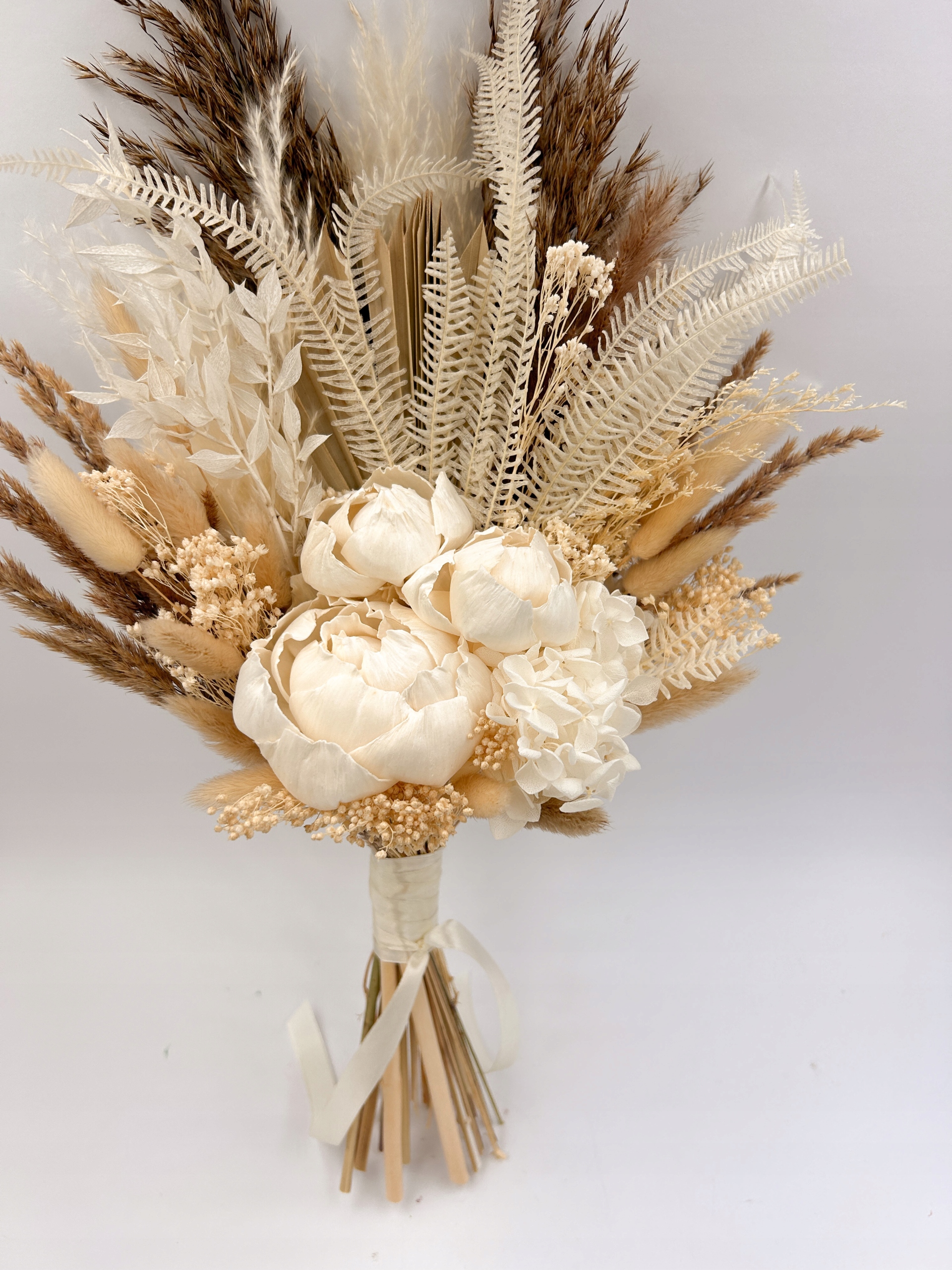 Kytice pro nevěstu v boho stylu