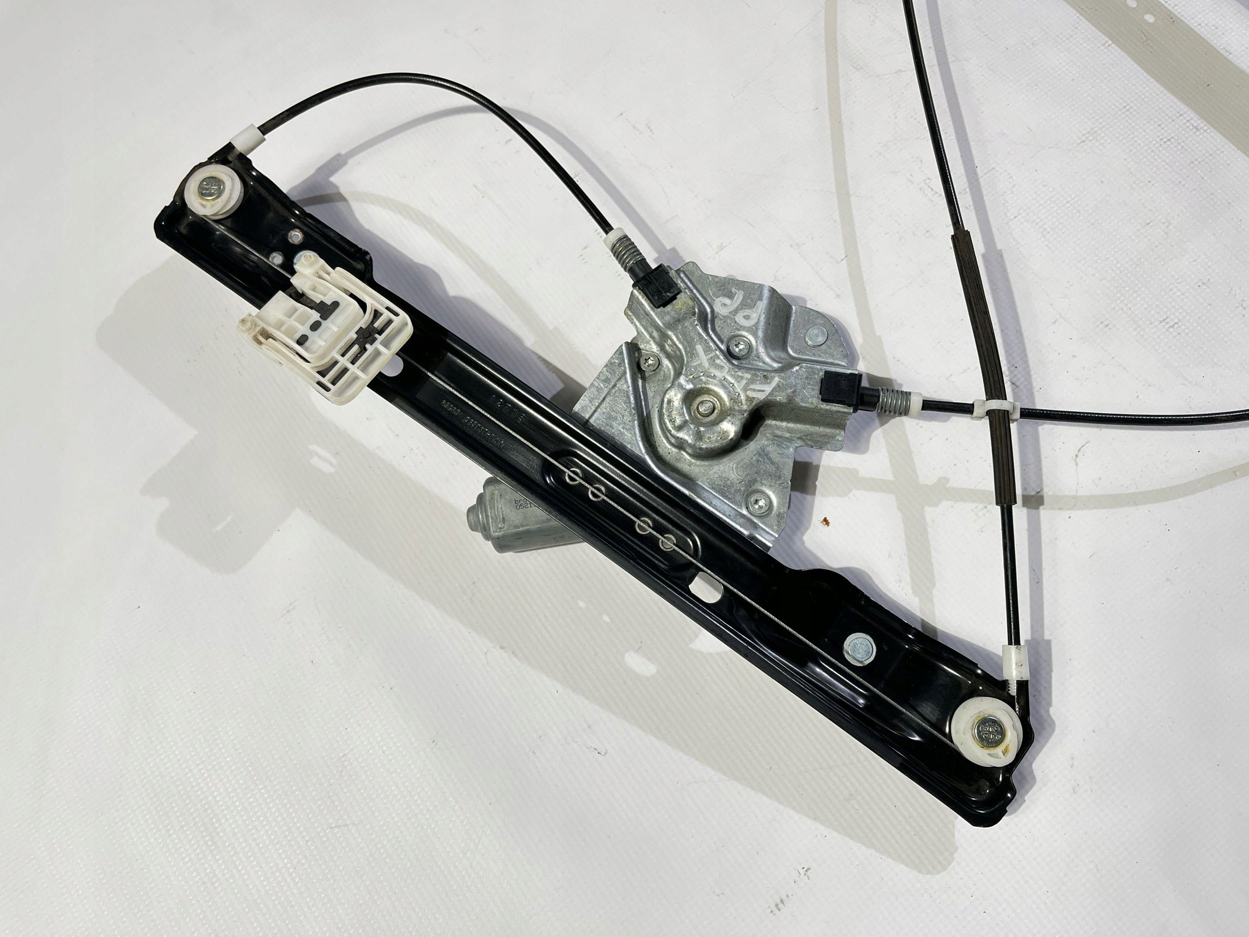 mechanism window regulator przedniej prawej right front Ford Flex 2013-2019